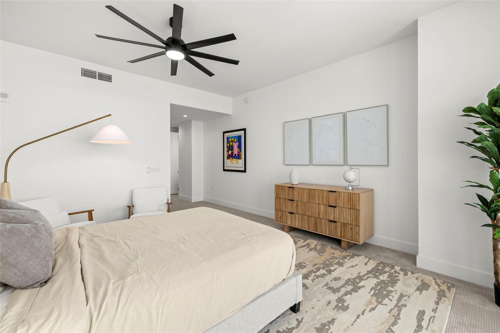 Listing photo id 41 for 5120 Marina Way 12003