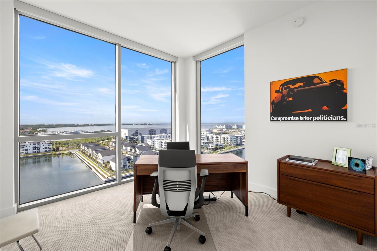 Listing photo id 43 for 5120 Marina Way 12003