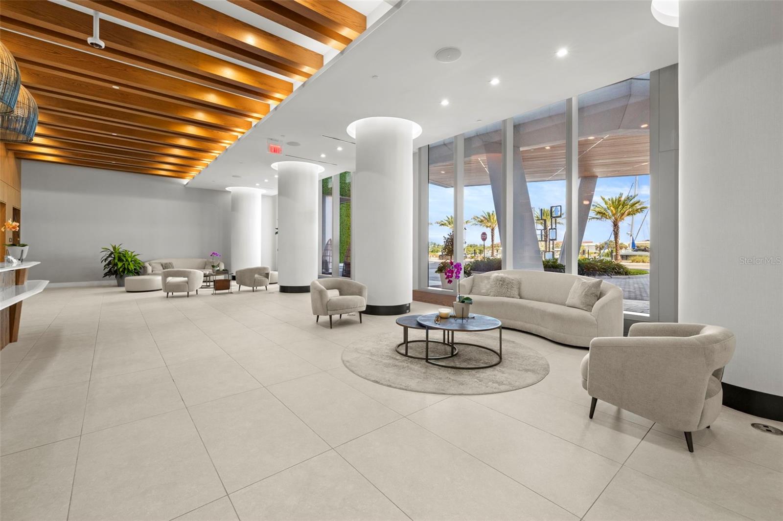 Listing photo id 56 for 5120 Marina Way 12003