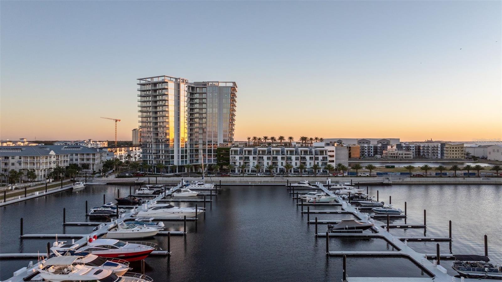 Listing photo id 76 for 5120 Marina Way 12003