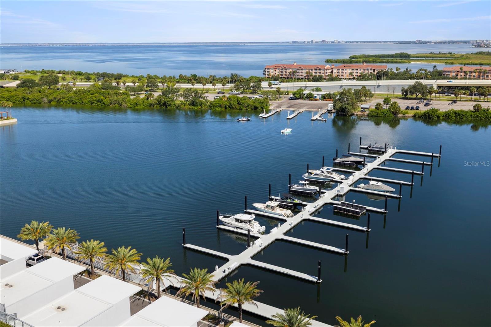 Listing photo id 78 for 5120 Marina Way 12003