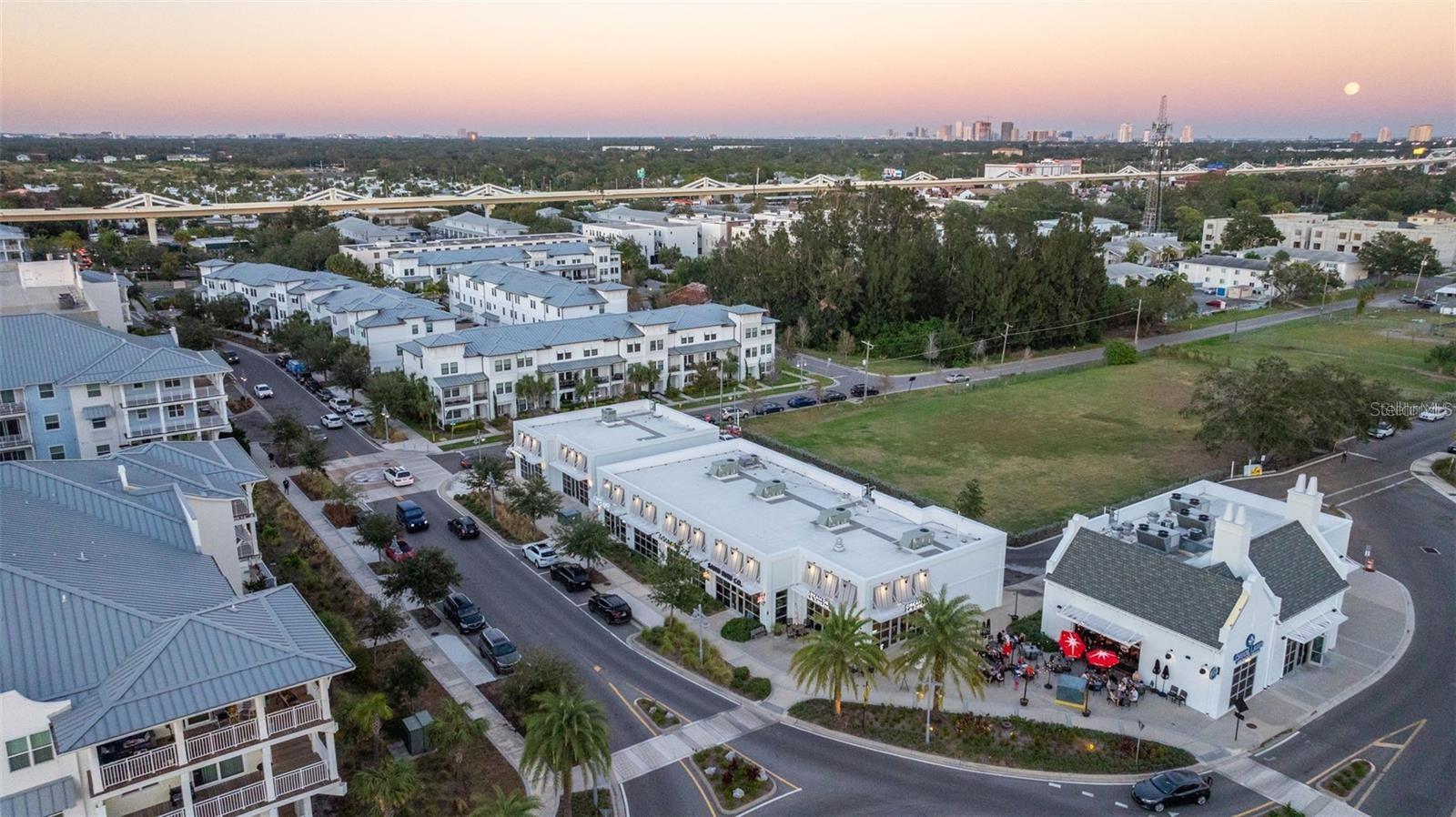 Listing photo id 79 for 5120 Marina Way 12003