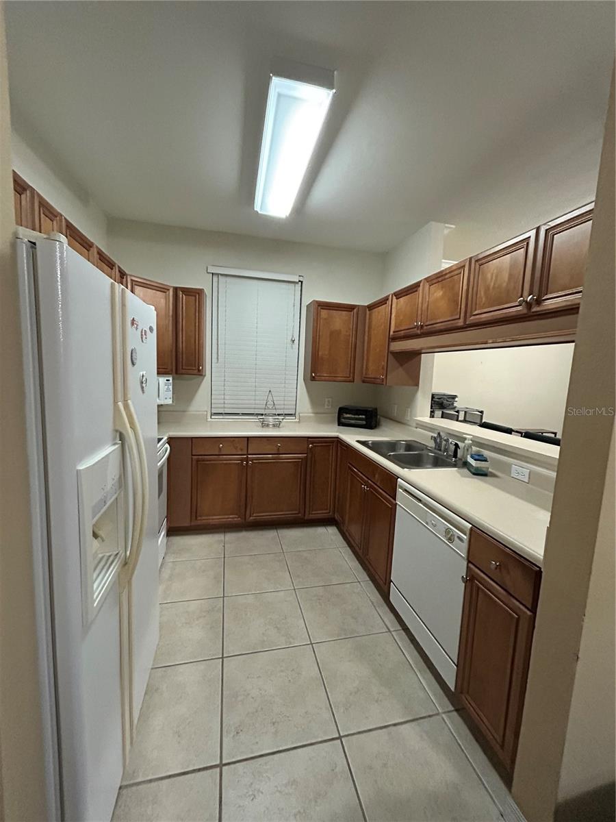 Image 11 of 32 For 2253 16th Terrace 1