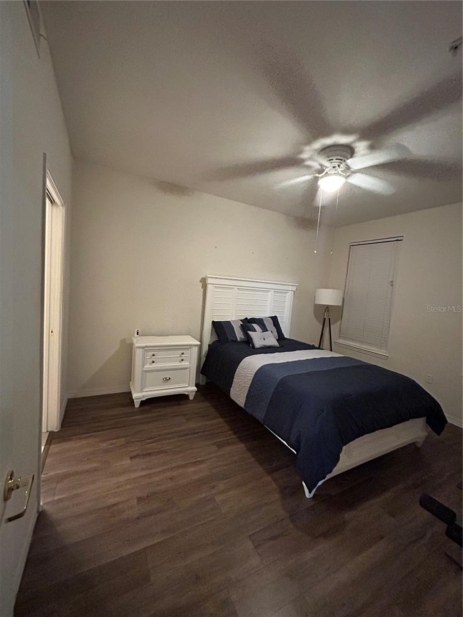Image 17 of 32 For 2253 16th Terrace 1