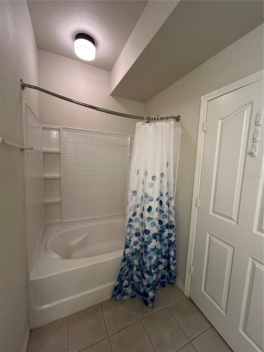 Image 24 of 32 For 2253 16th Terrace 1