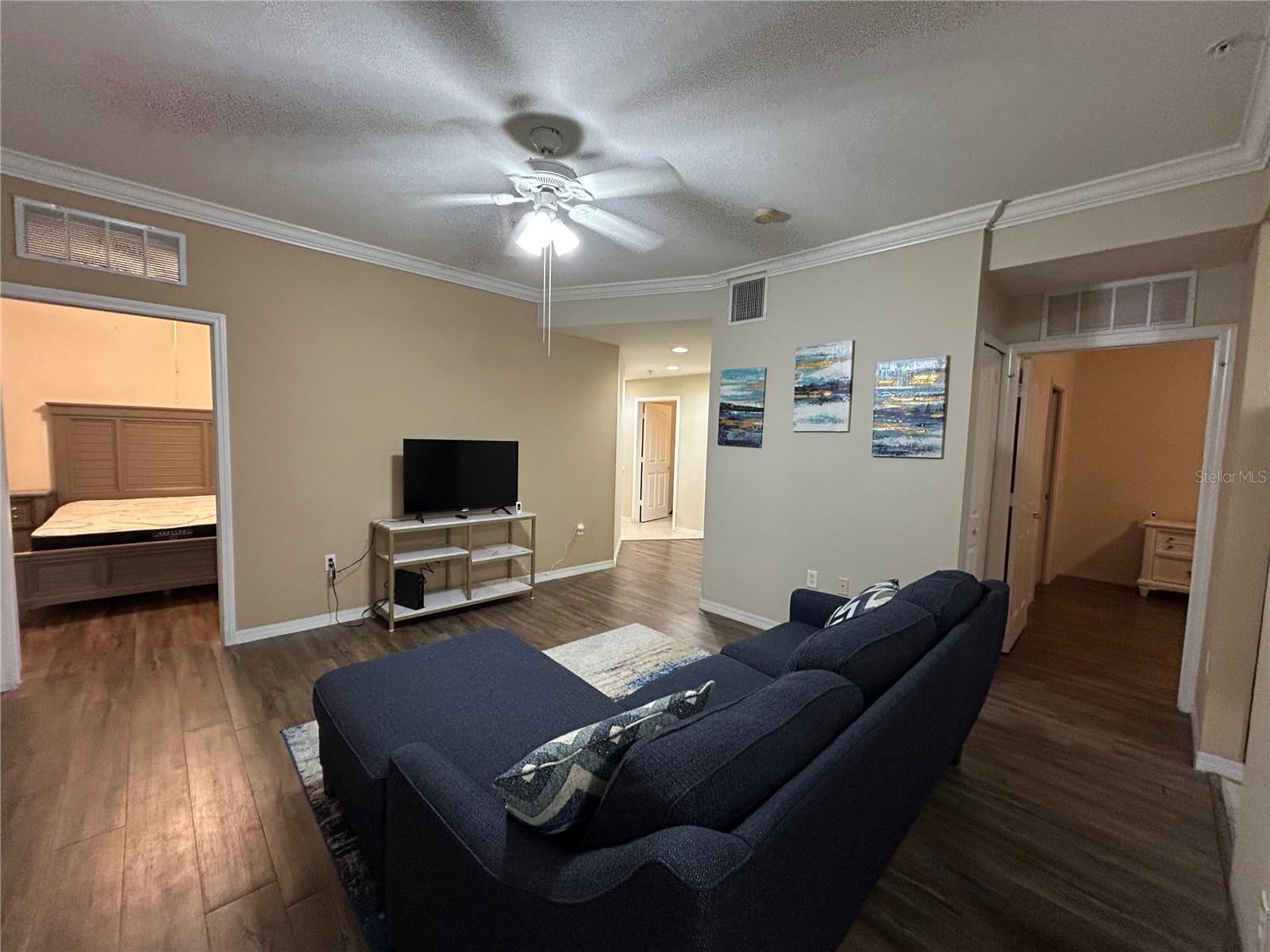 Image 7 of 32 For 2253 16th Terrace 1