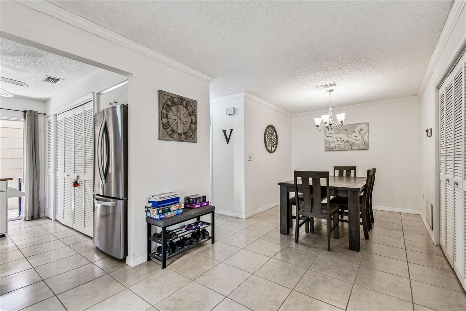 Image 12 of 41 For 4423 Pelorus Drive B