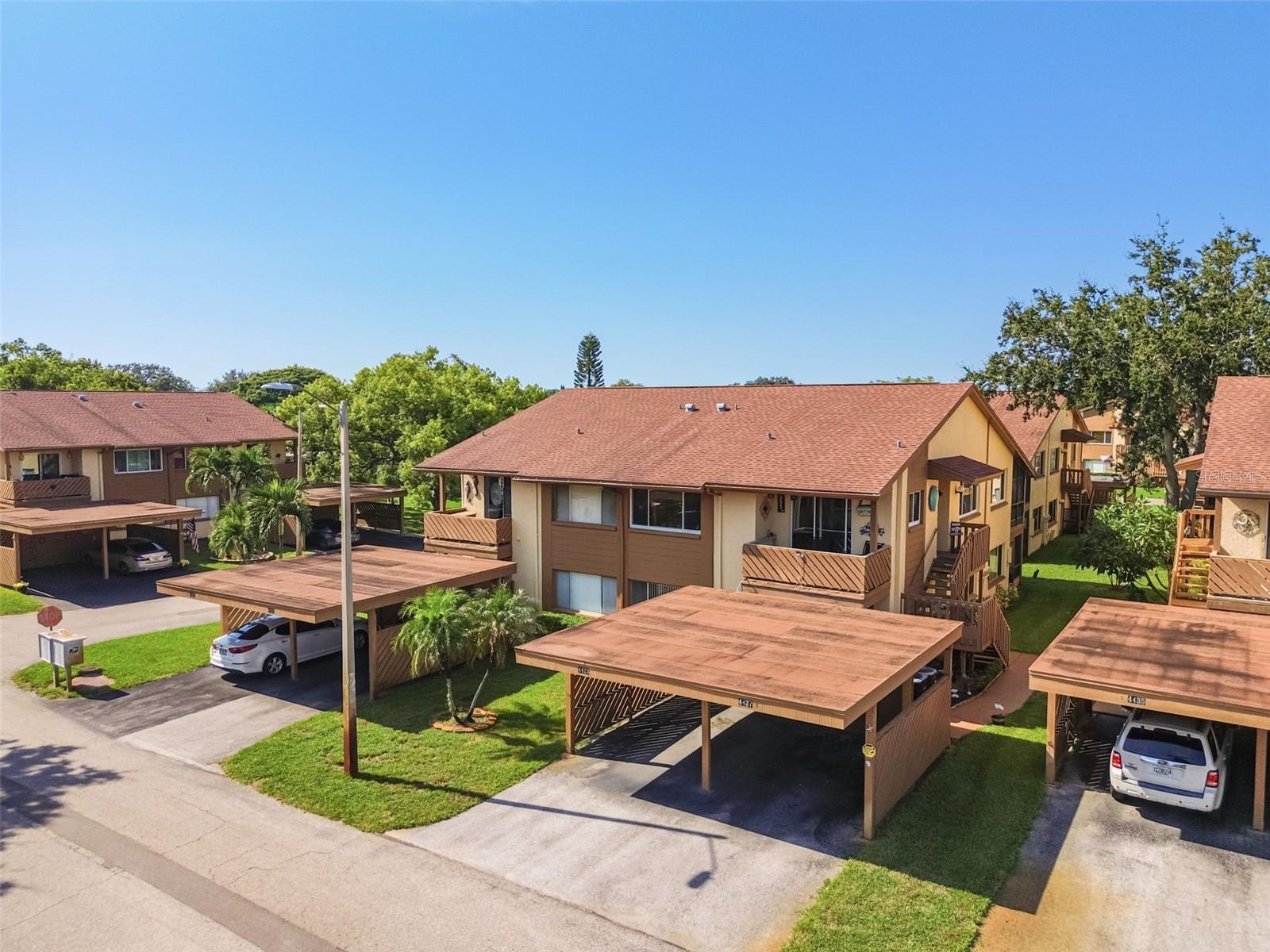 Image 2 of 41 For 4423 Pelorus Drive B