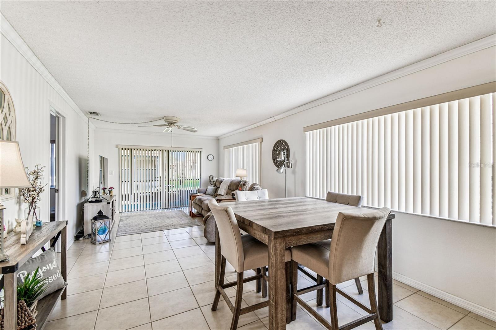 Image 9 of 41 For 4423 Pelorus Drive B