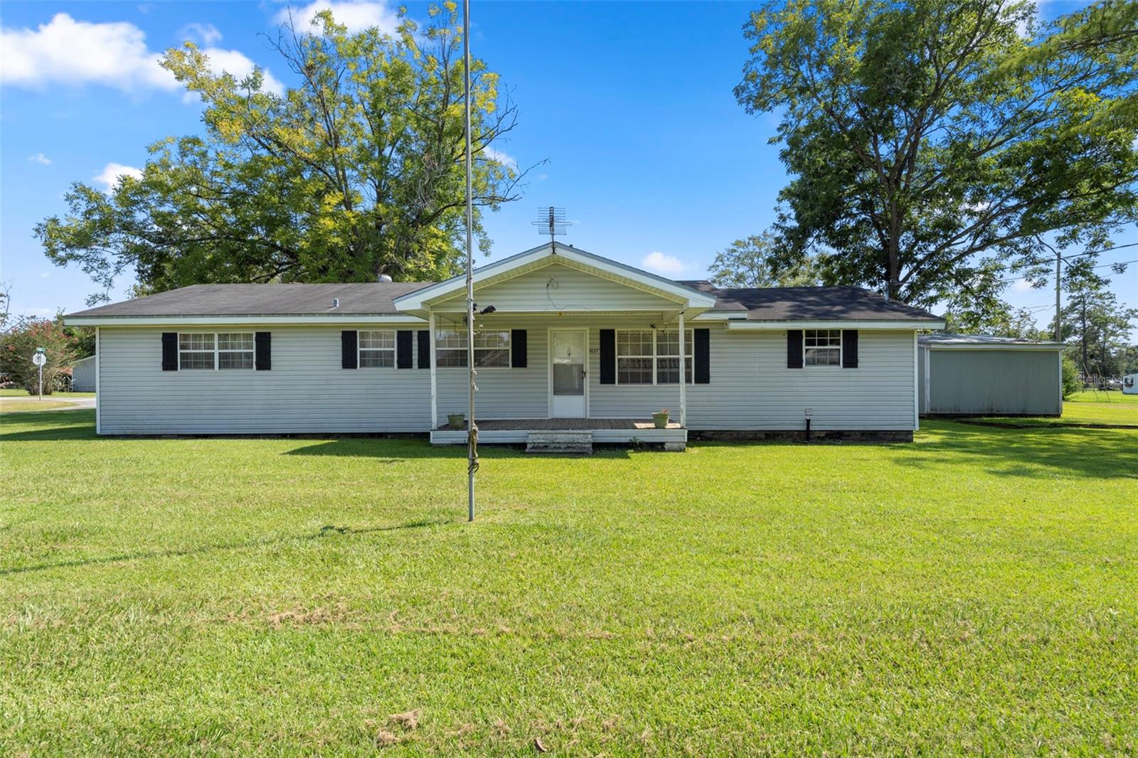 Details for 1027 Watford Avenue, GRACEVILLE, FL 32440
