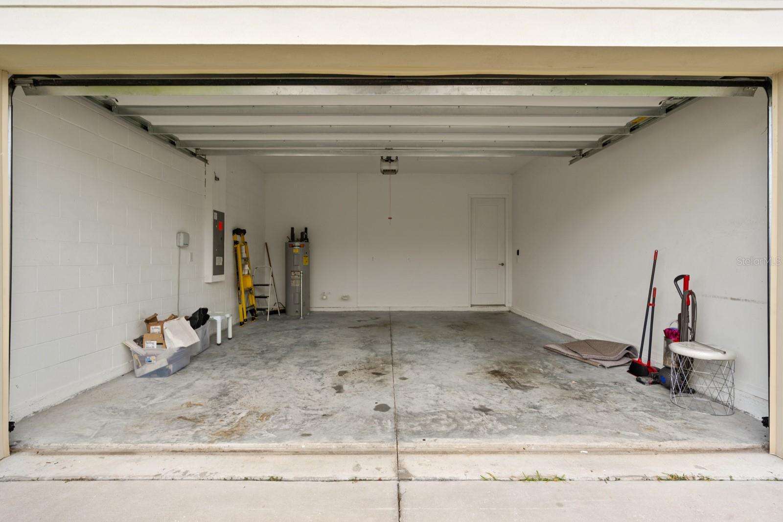 Image 46 of 71 For 4742 Rolling Greene Drive