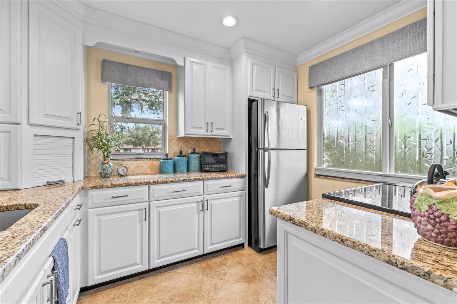 Image 13 of 47 For 2484 Laurelwood Drive C