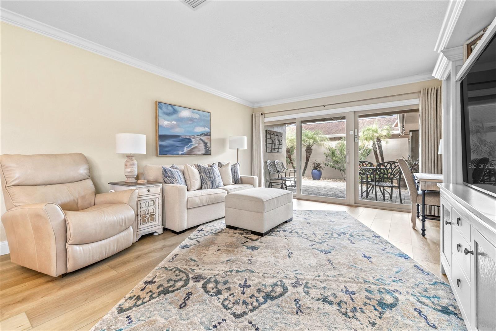 Image 20 of 47 For 2484 Laurelwood Drive C