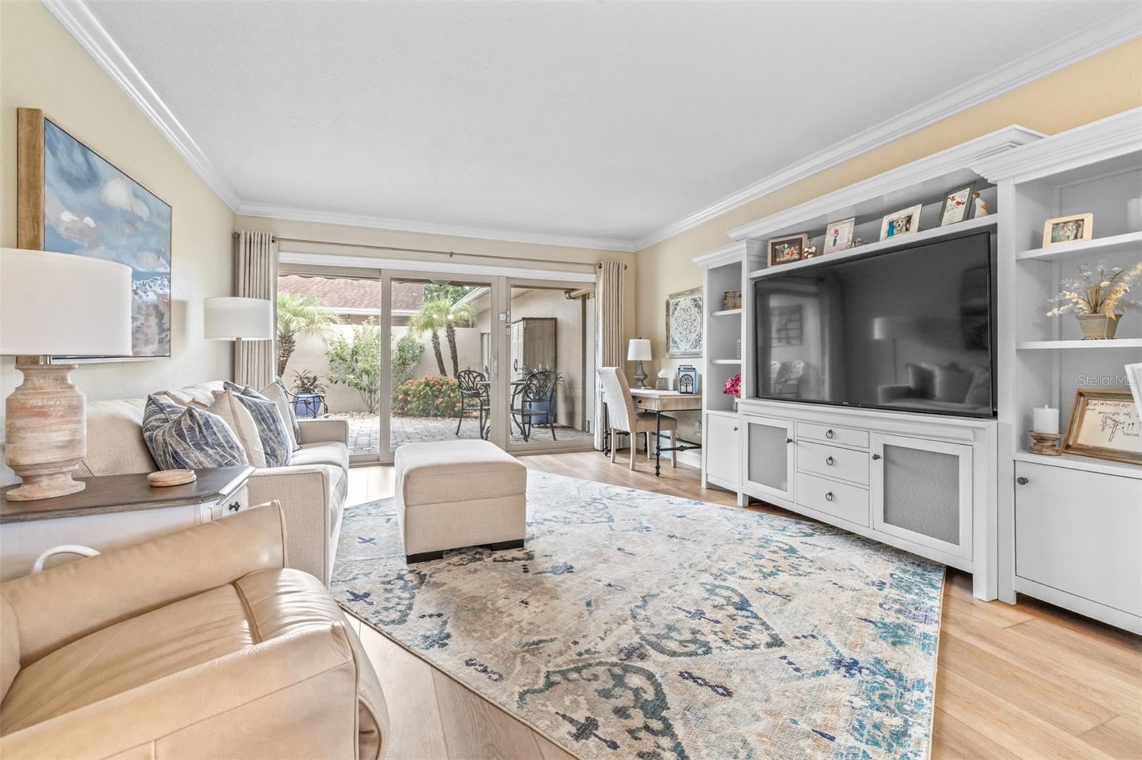 Image 21 of 47 For 2484 Laurelwood Drive C