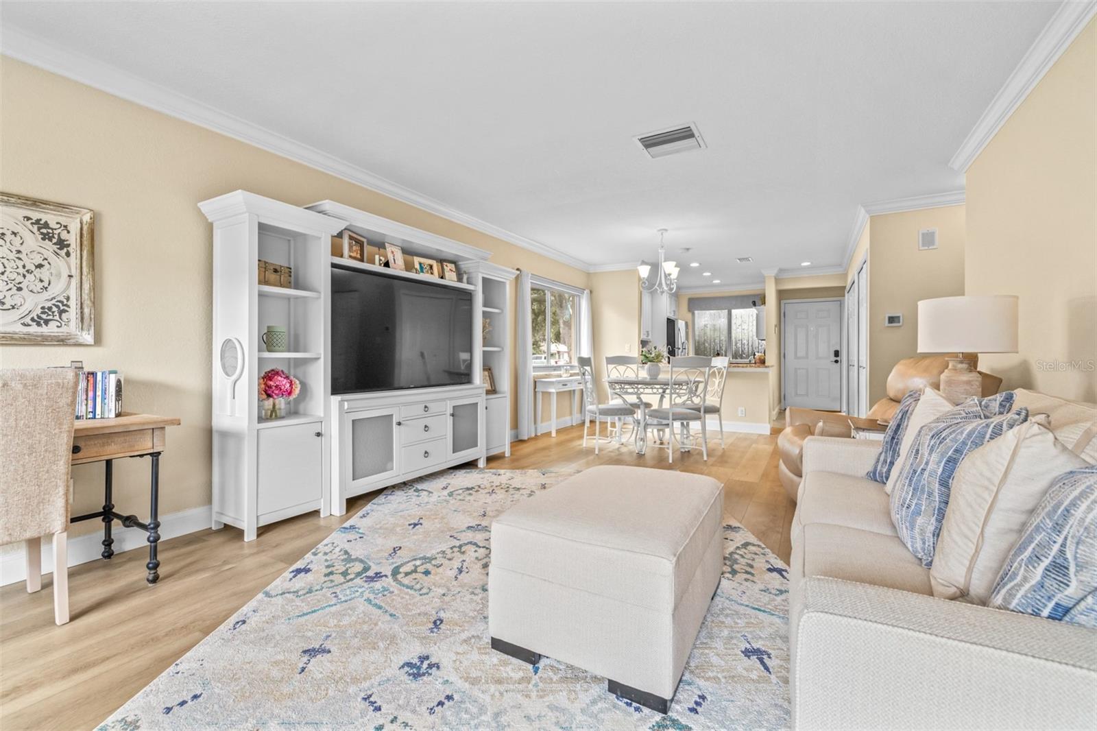 Image 24 of 47 For 2484 Laurelwood Drive C