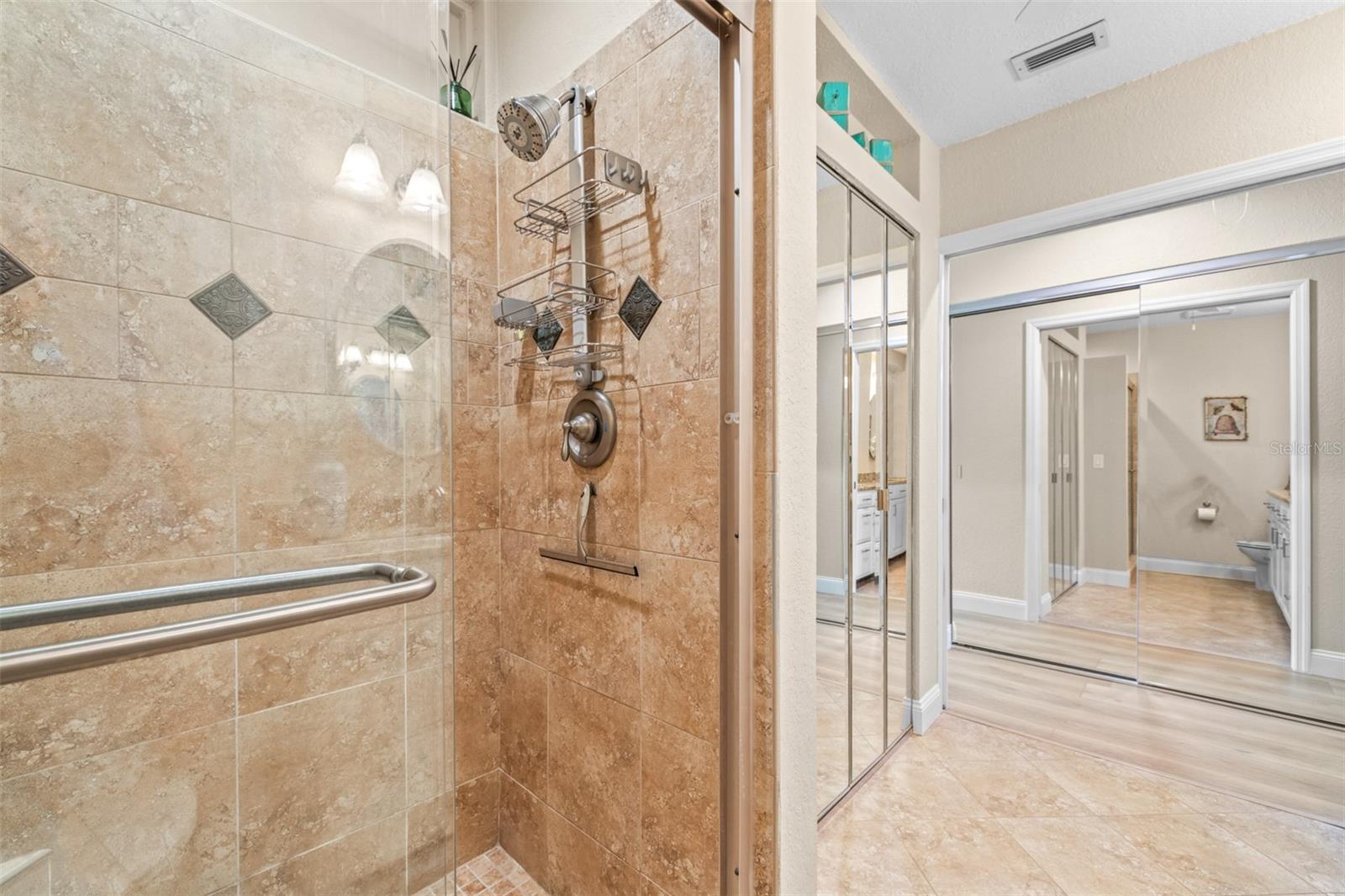 Image 30 of 47 For 2484 Laurelwood Drive C