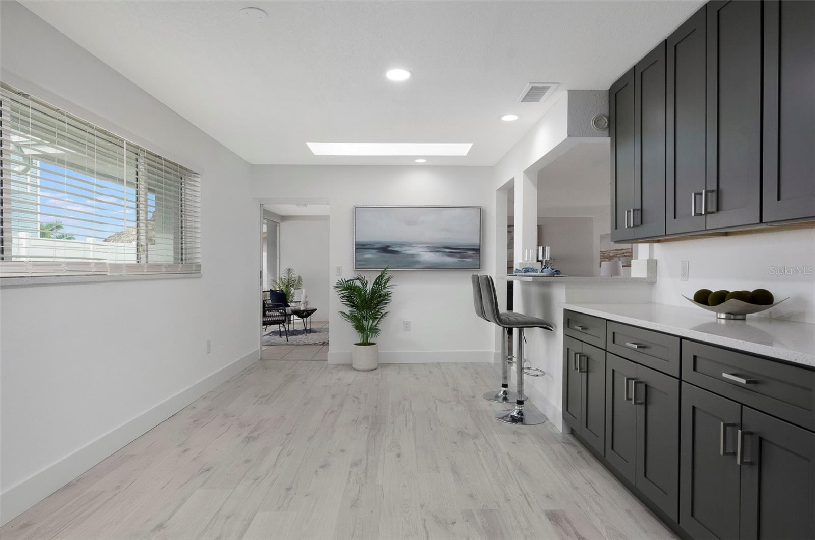 Image 19 of 41 For 8504 42nd Avenue N