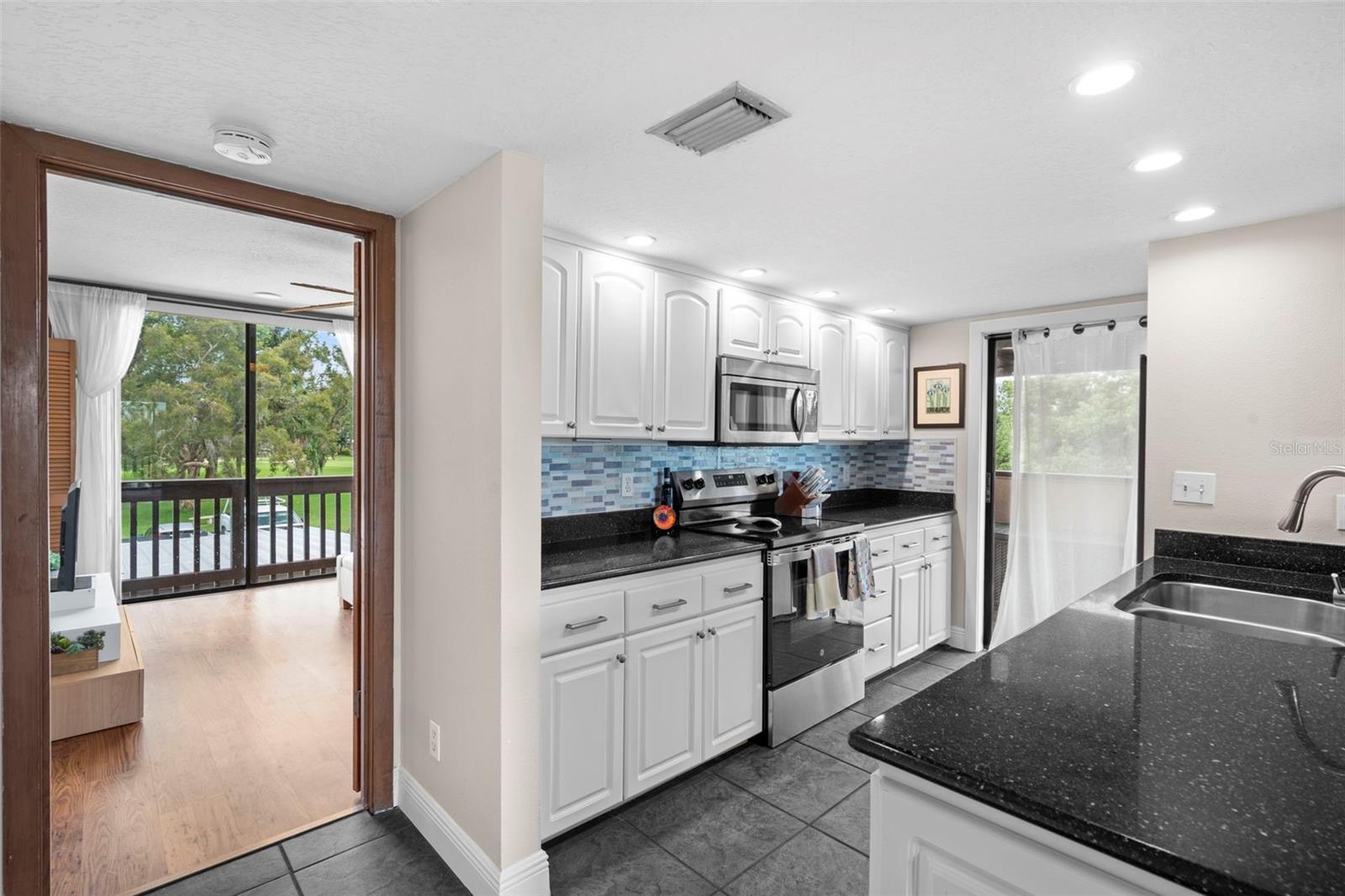 Image 11 of 40 For 1322 Pelican Creek Crossing C