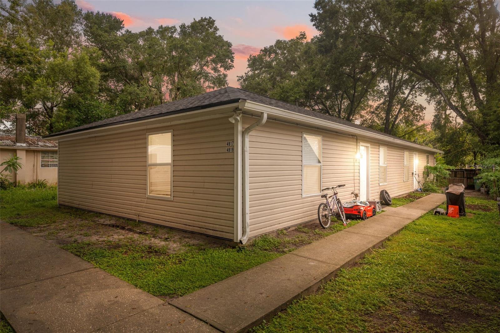 Details for 4917 18th Street, ZEPHYRHILLS, FL 33542