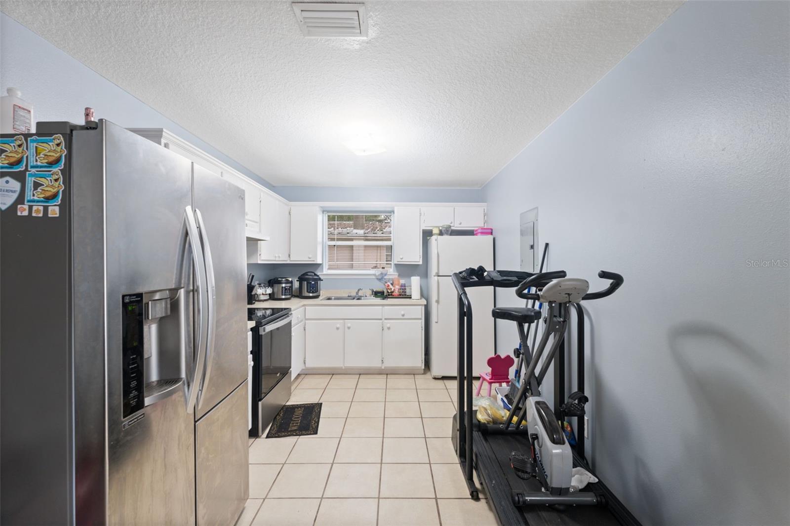 Image 3 of 16 For 4917 18th Street