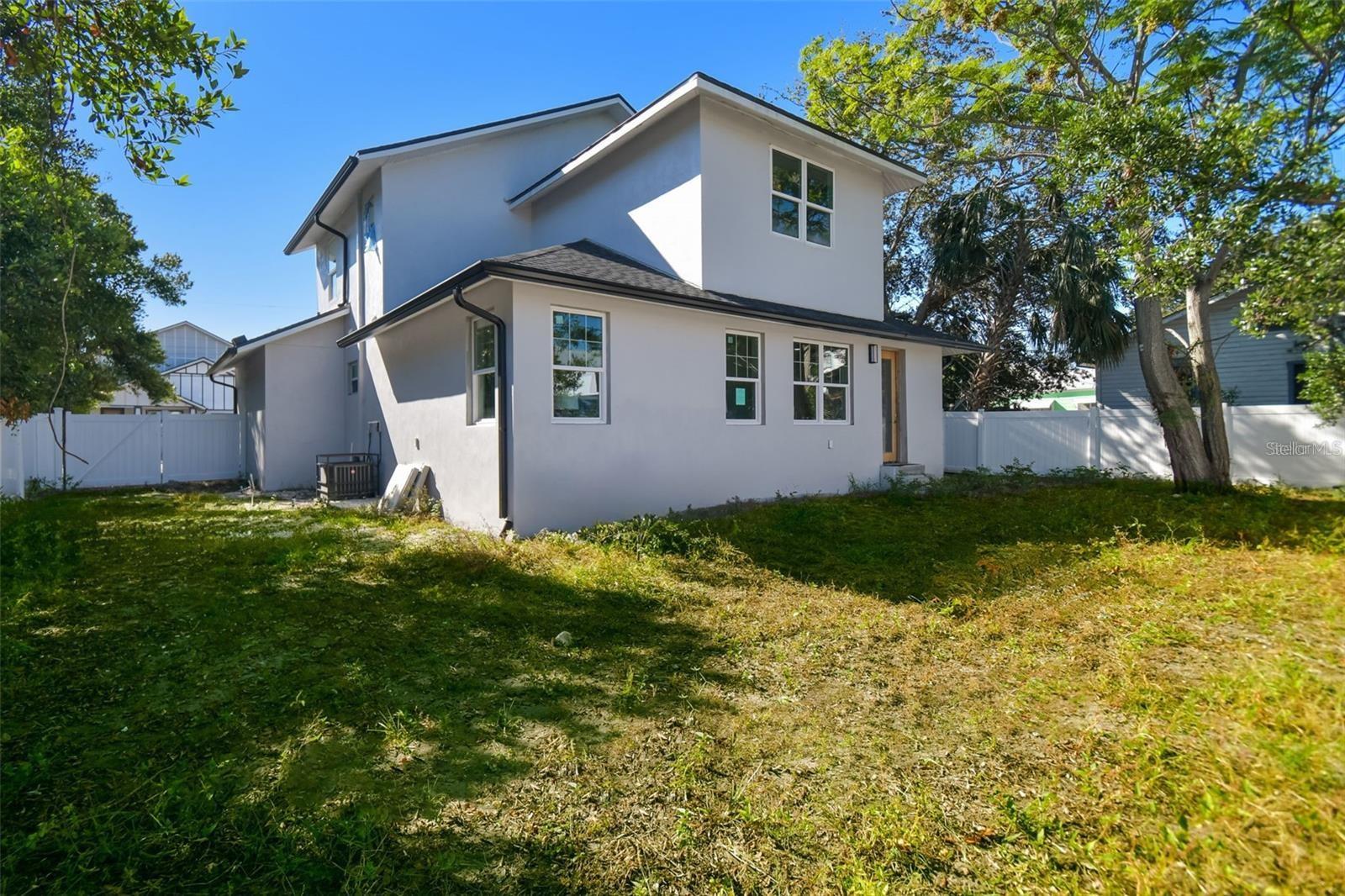 Image 45 of 45 For 1908 17th Avenue