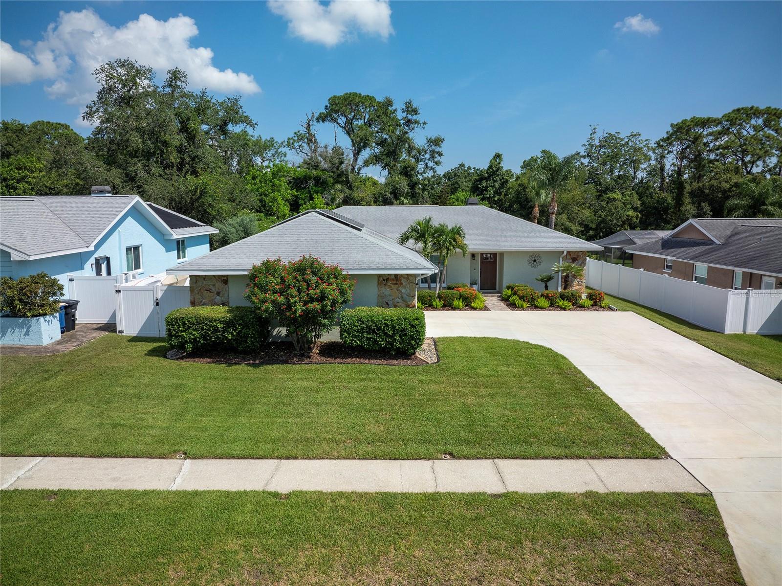 Image 42 of 46 For 3438 Hyde Park Drive