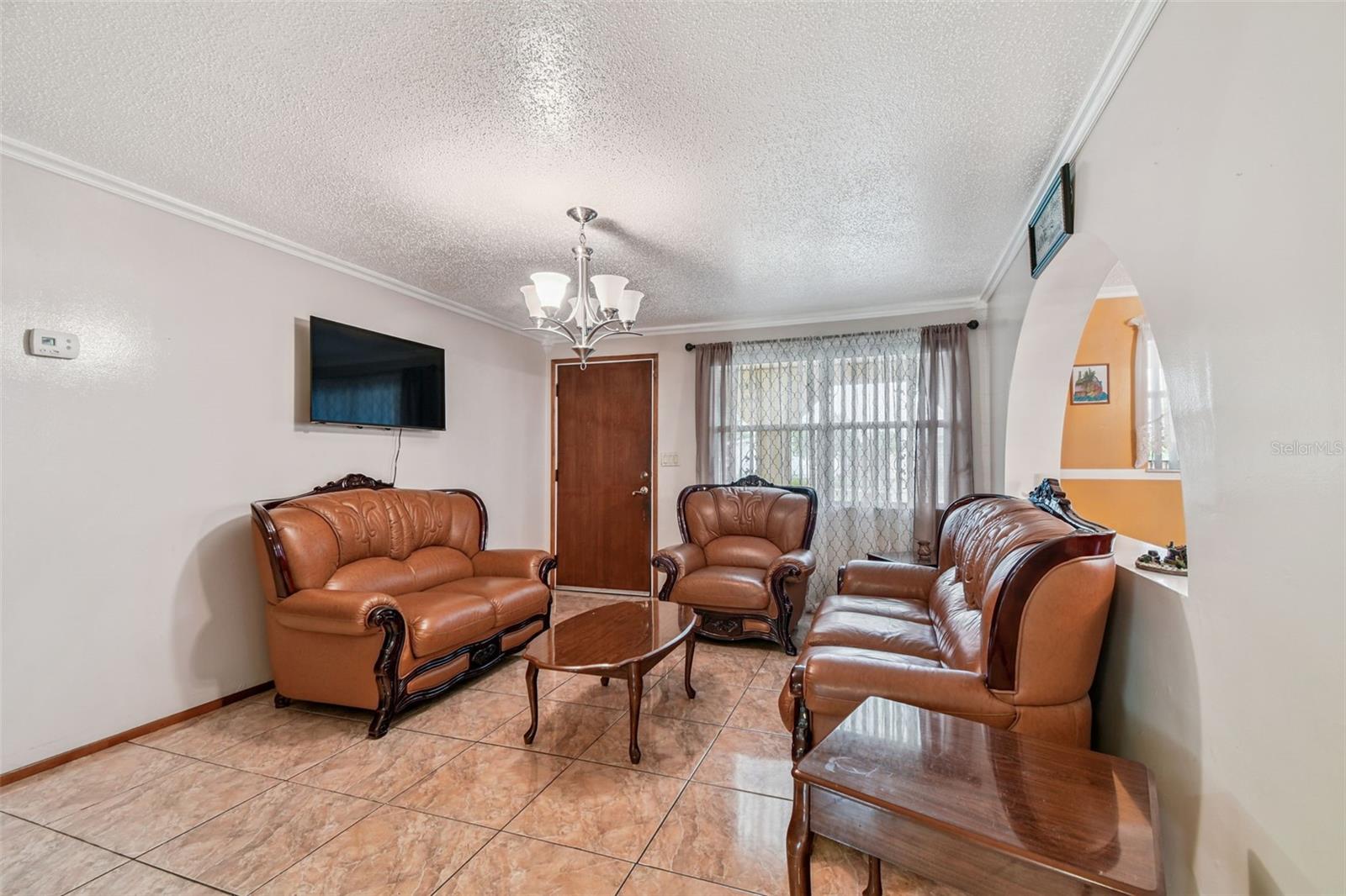 Image 11 of 34 For 6028 W Clifton St