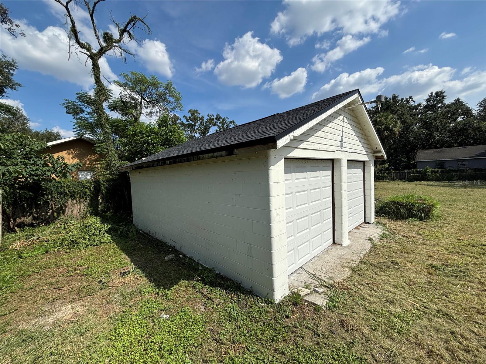 Image 2 of 5 For 8409 Elmer Street