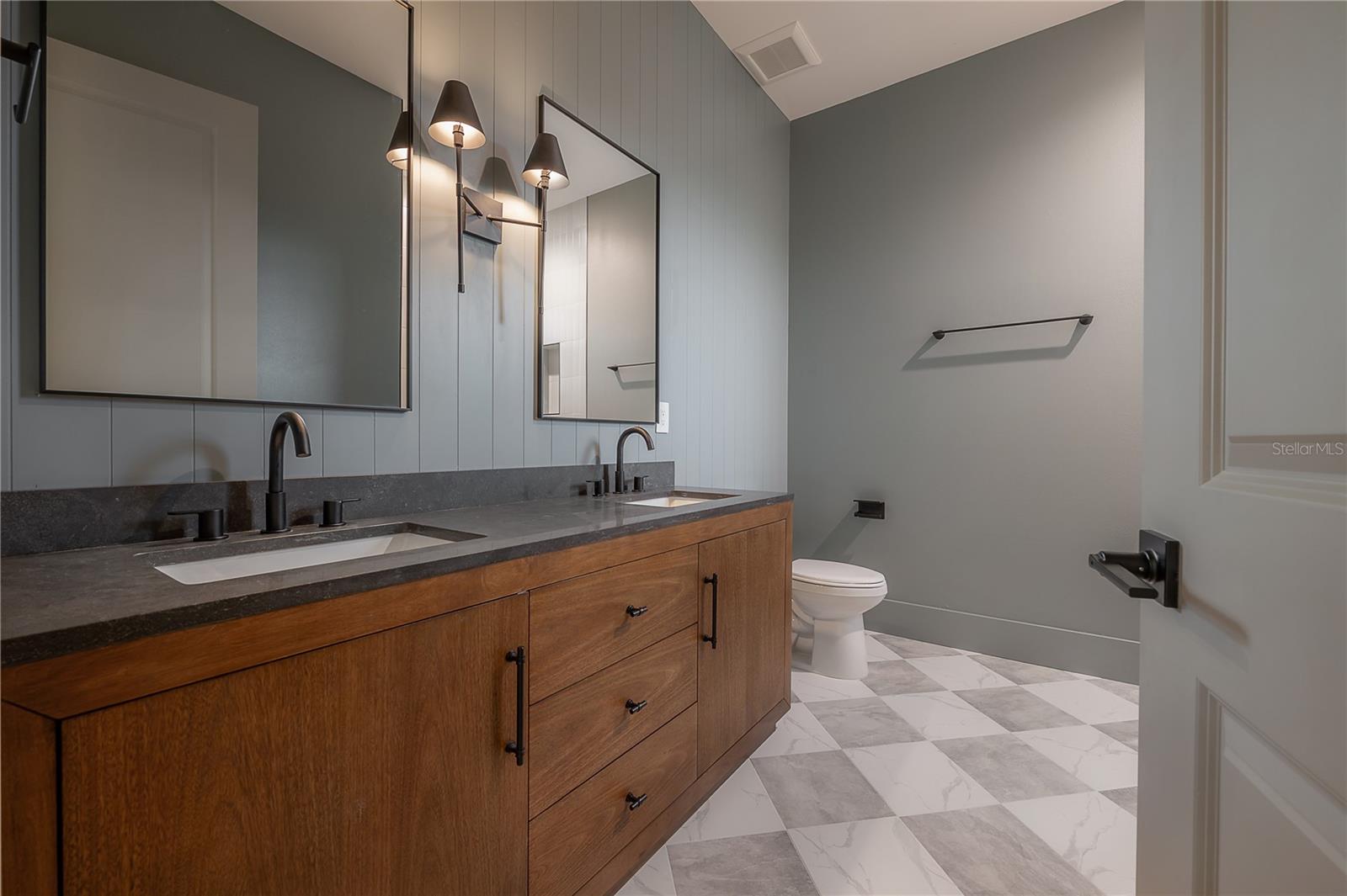 Image 31 of 38 For 4906 9th Street