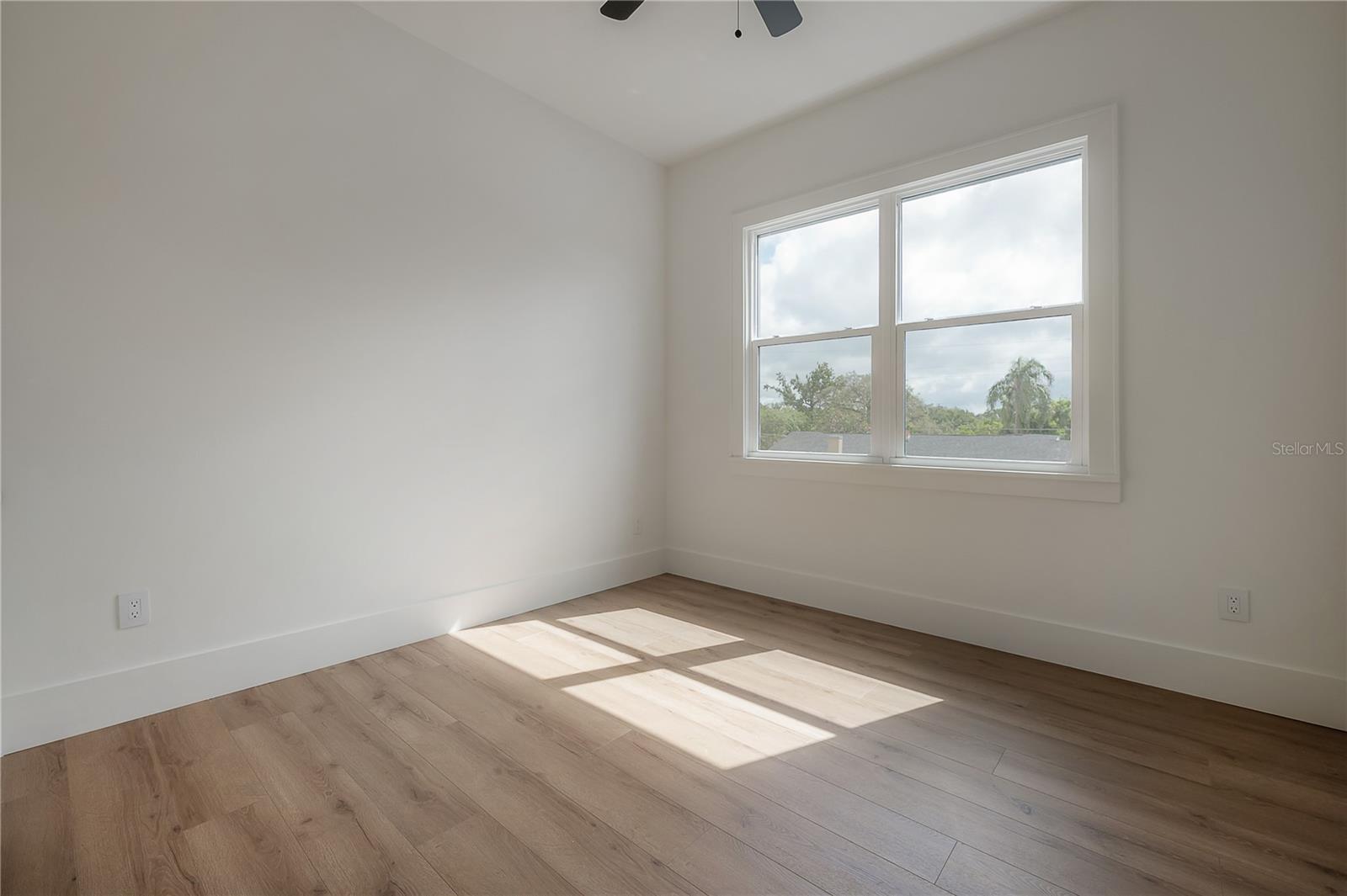 Image 42 of 50 For 4906 9th Street