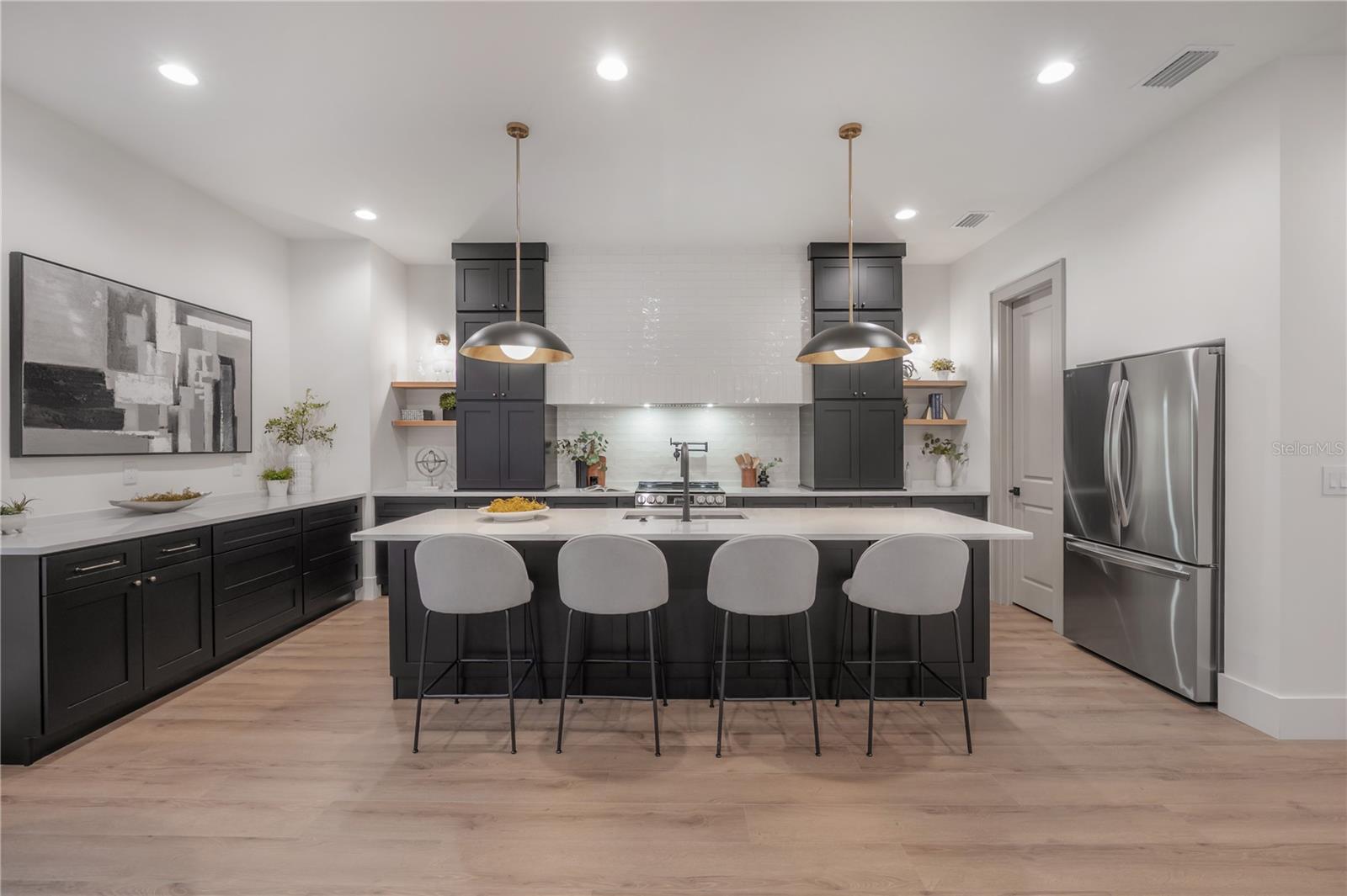 Image 6 of 38 For 4906 9th Street