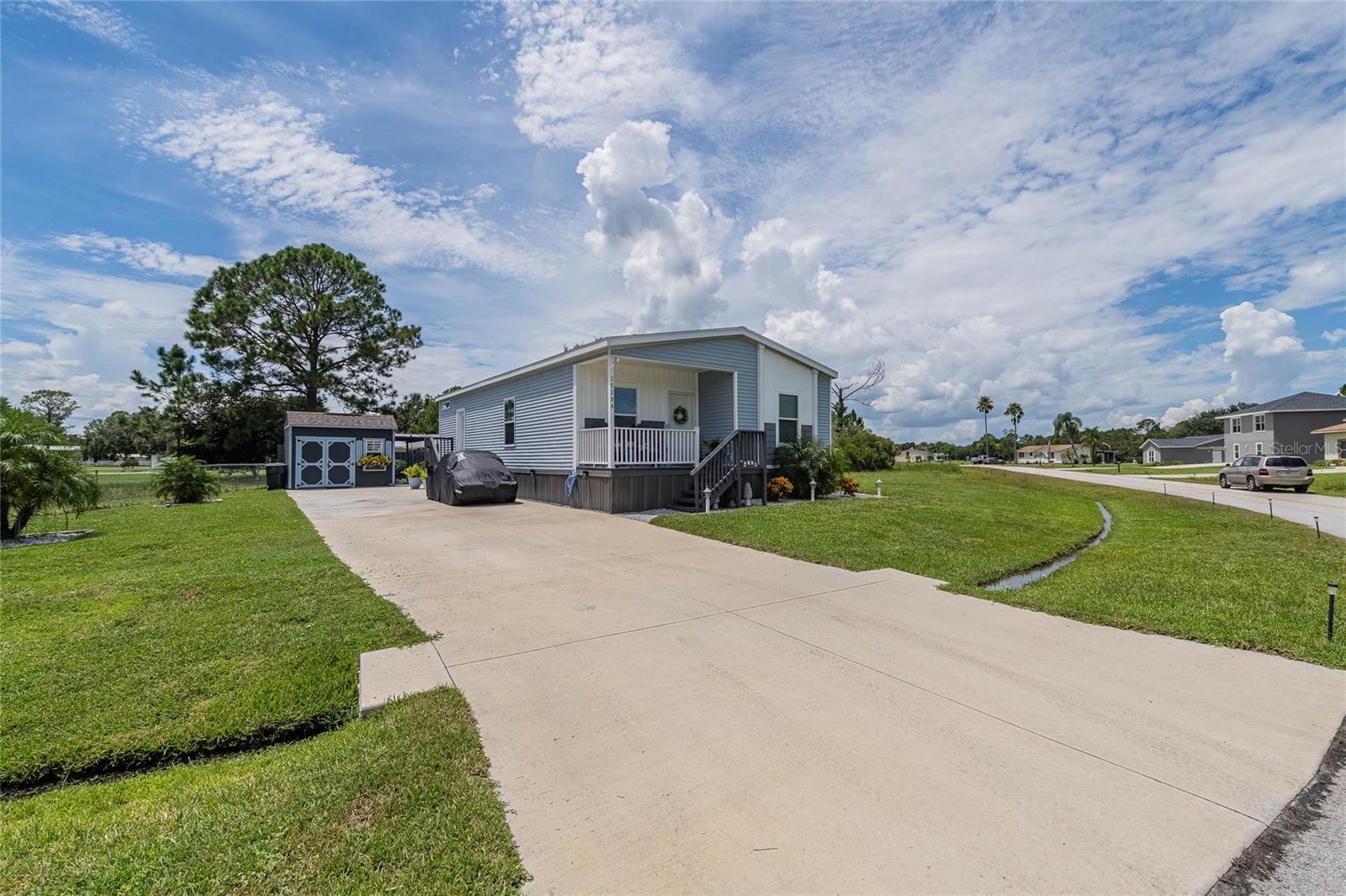 Image 2 of 38 For 25294 Canterbury Drive
