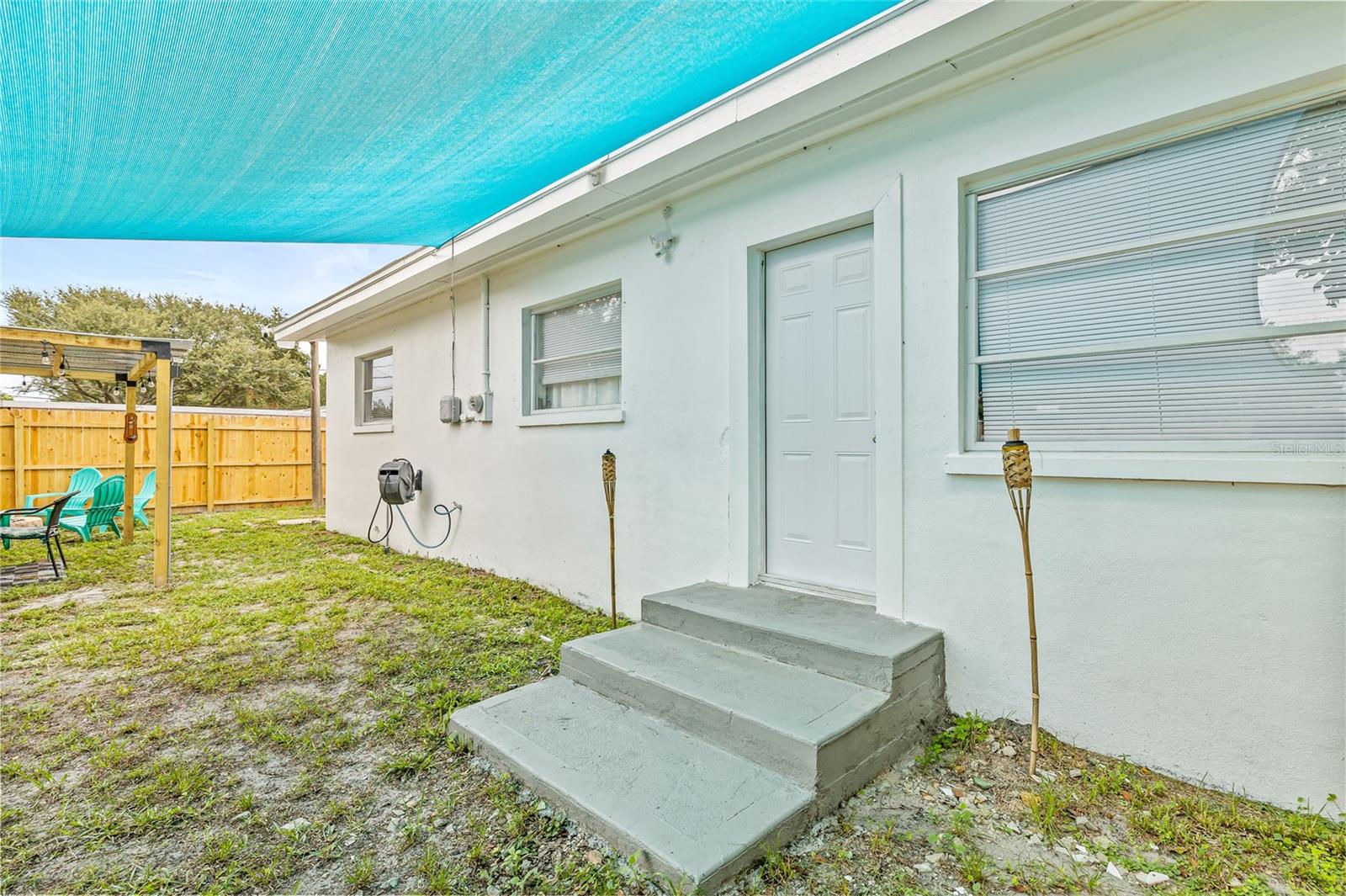 Image 10 of 41 For 1232 Pineview Avenue