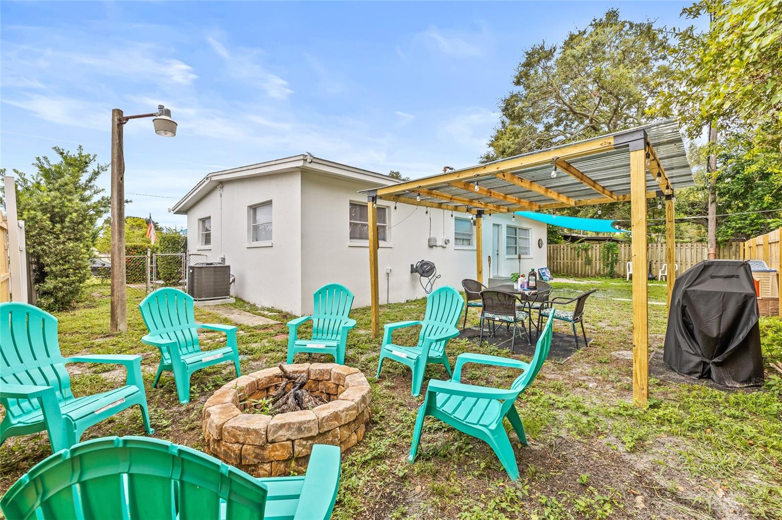 Image 12 of 41 For 1232 Pineview Avenue