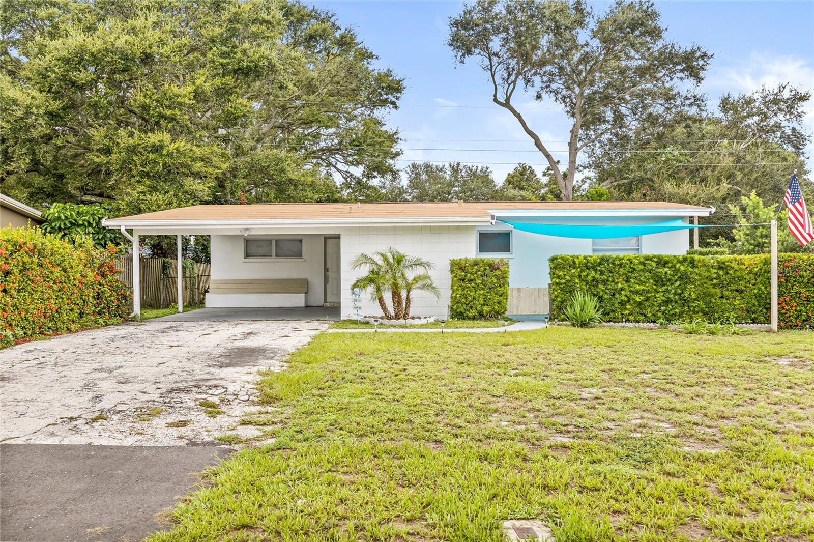 Image 2 of 41 For 1232 Pineview Avenue