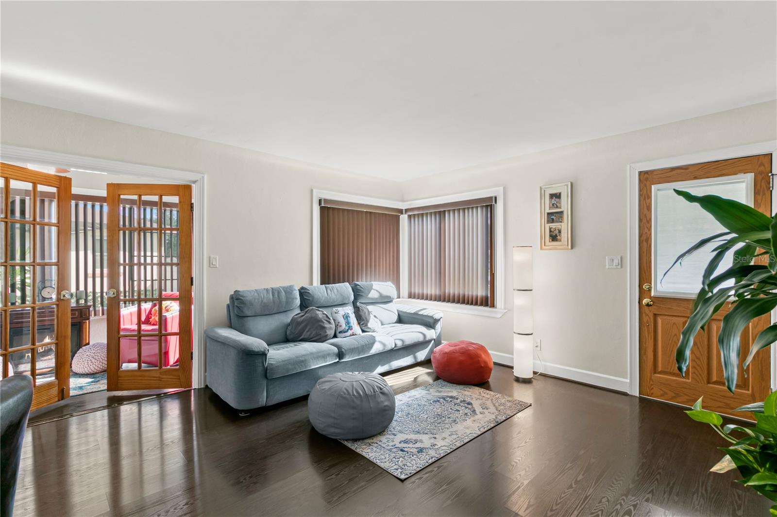 Image 3 of 42 For 201 39th Street S