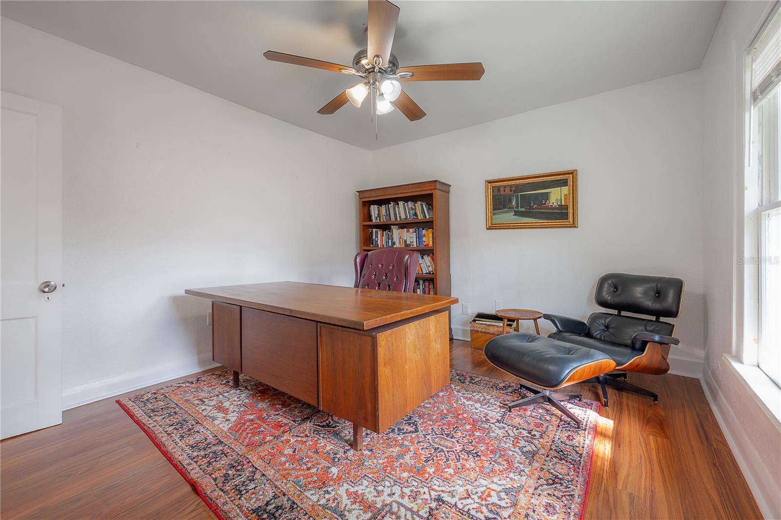 Image 19 of 27 For 207 Hiawatha Street