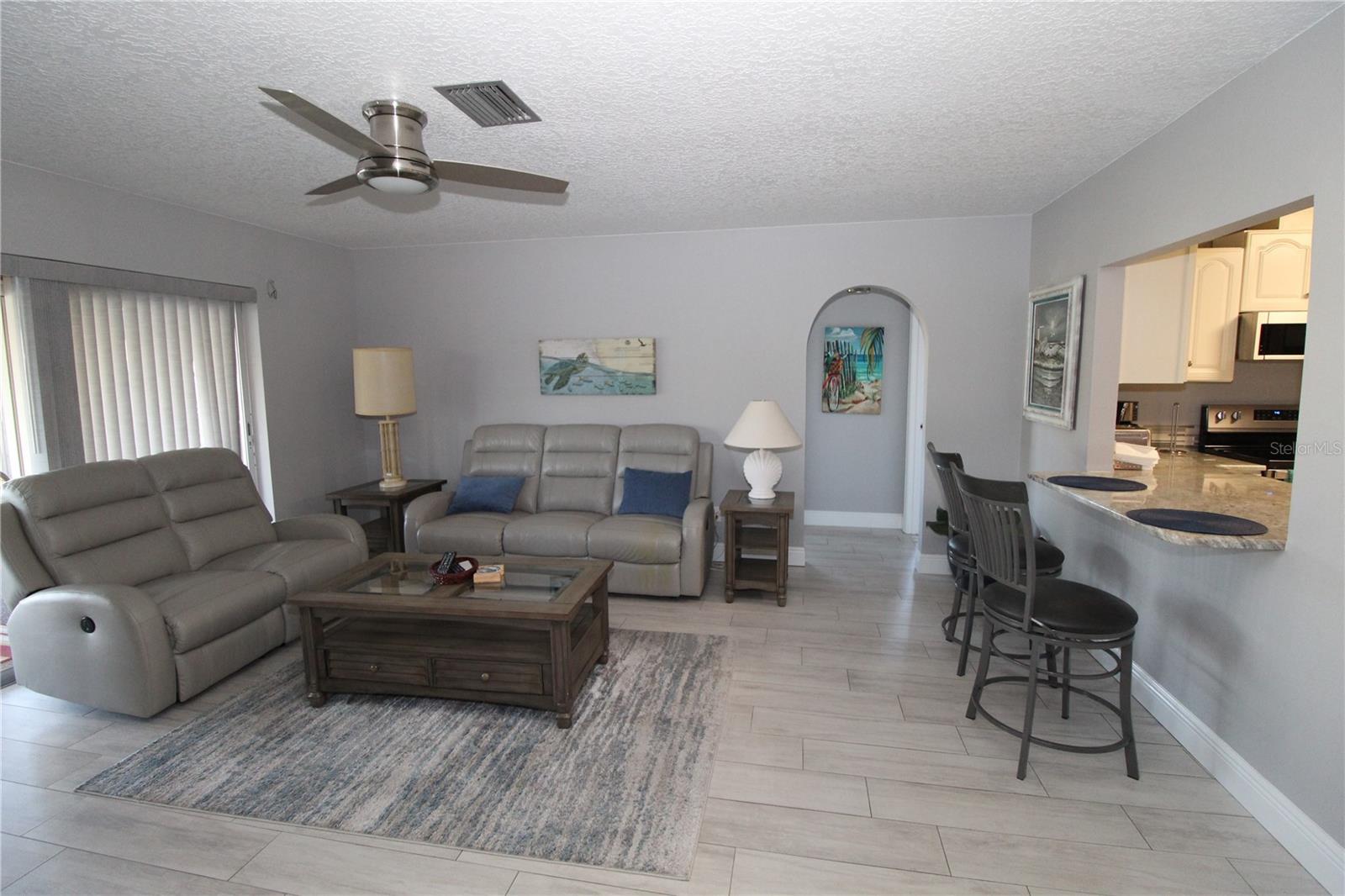 Image 11 of 51 For 321 Club Manor Drive