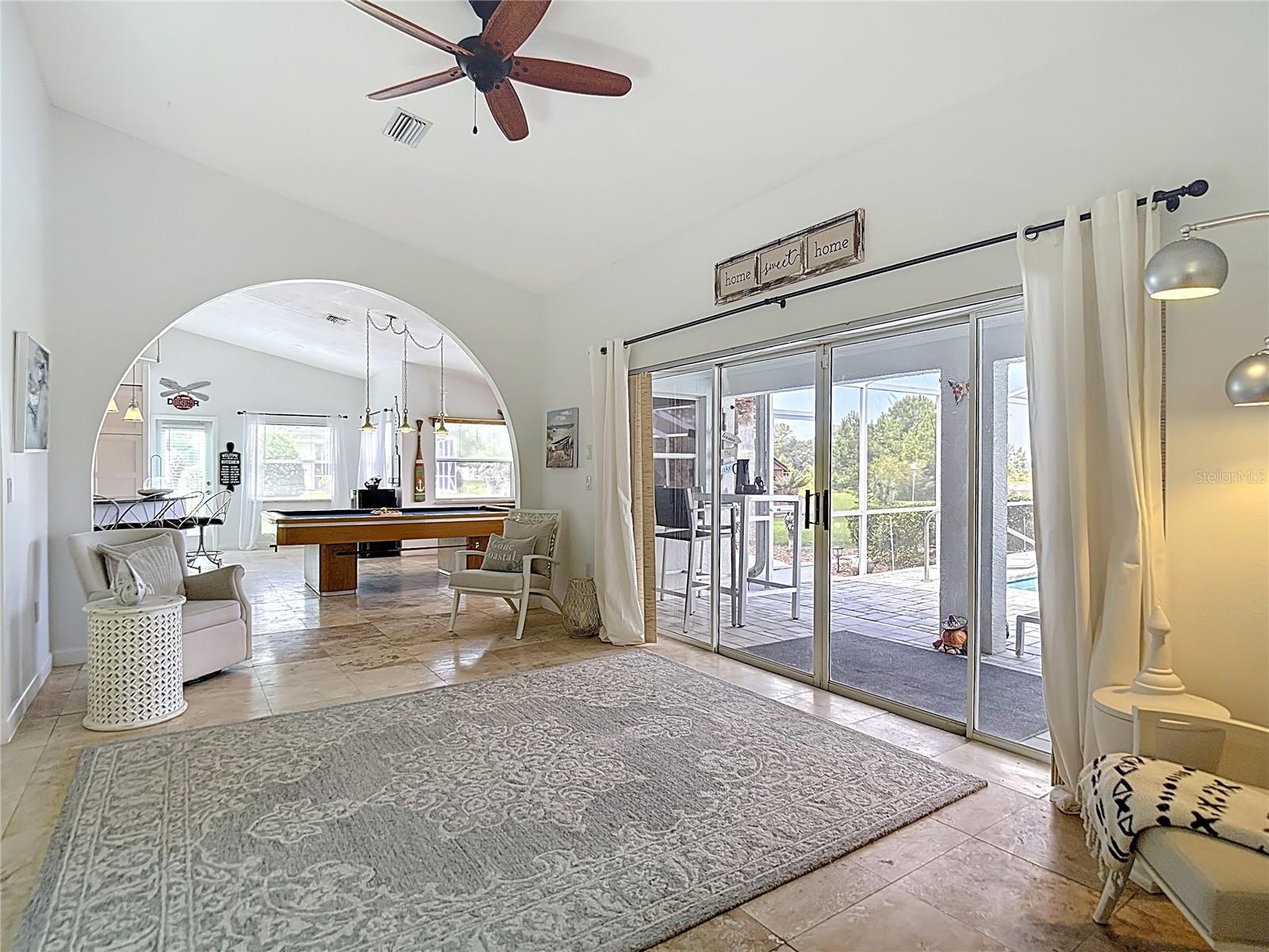 Image 14 of 73 For 11009 Woodland Waters Boulevard