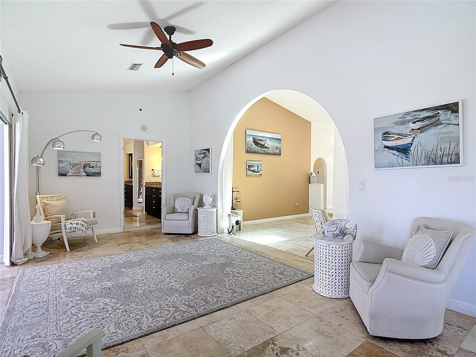 Image 15 of 73 For 11009 Woodland Waters Boulevard