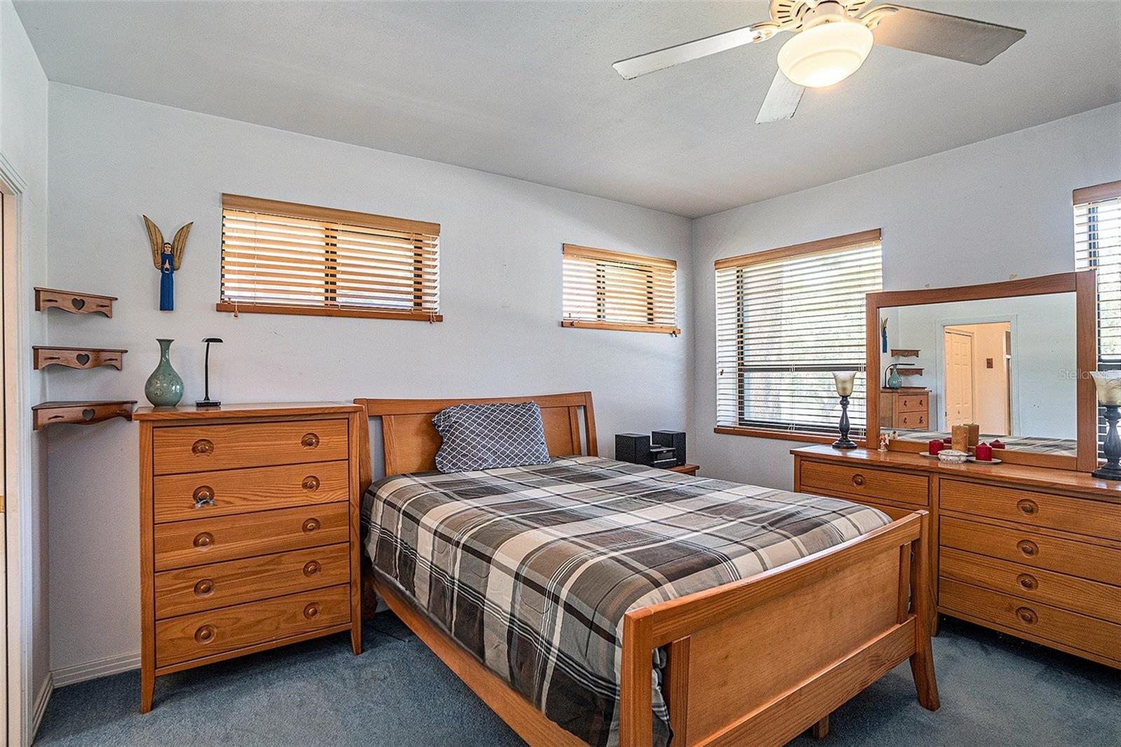 Image 10 of 22 For 5608 River Shore Drive