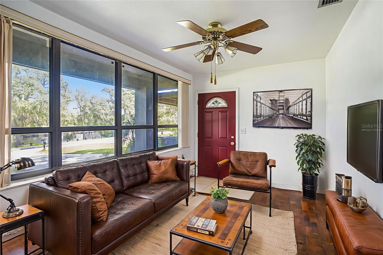 Image 4 of 22 For 5608 River Shore Drive
