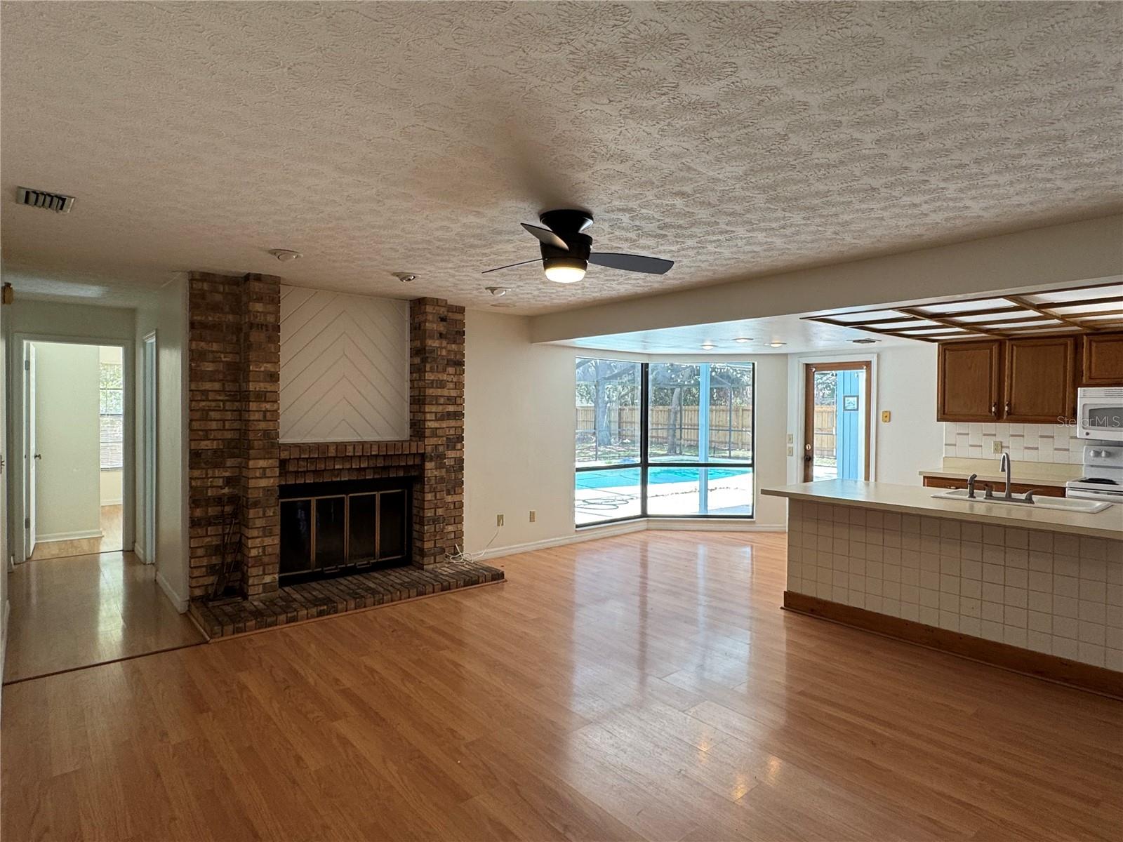 Image 12 of 23 For 3818 Hanover Hill Drive