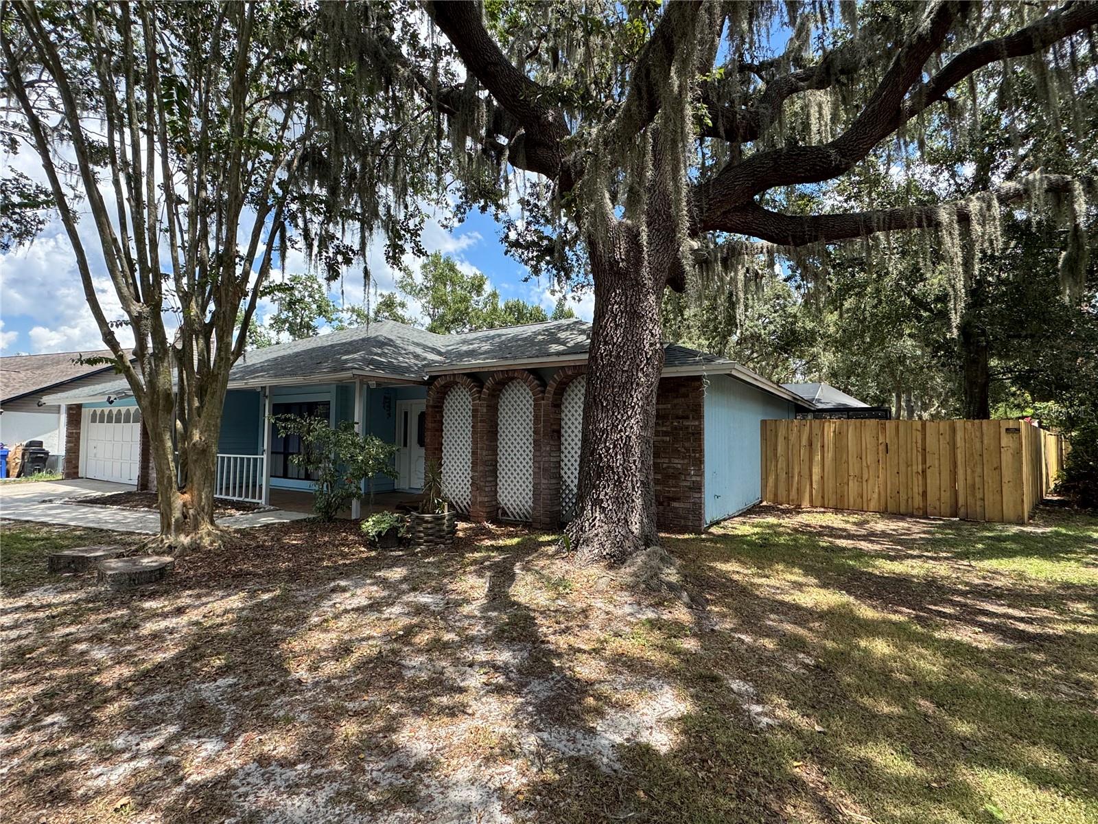 Image 3 of 23 For 3818 Hanover Hill Drive