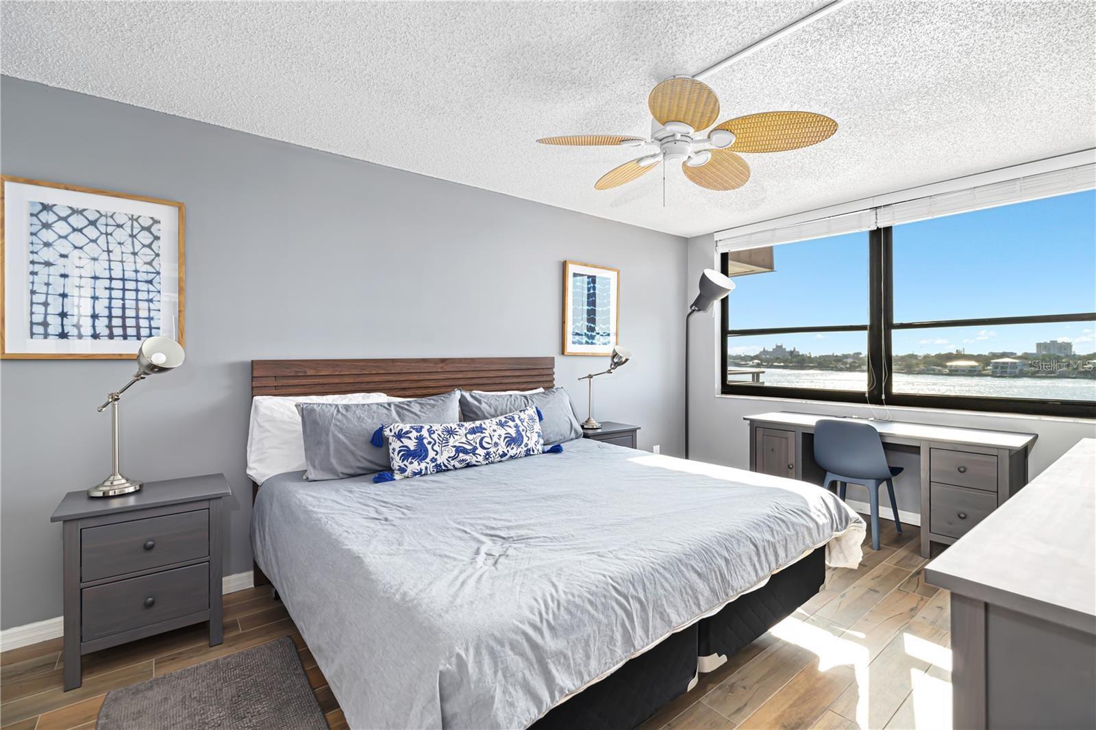 Image 12 of 34 For 6279 Sun Boulevard 602