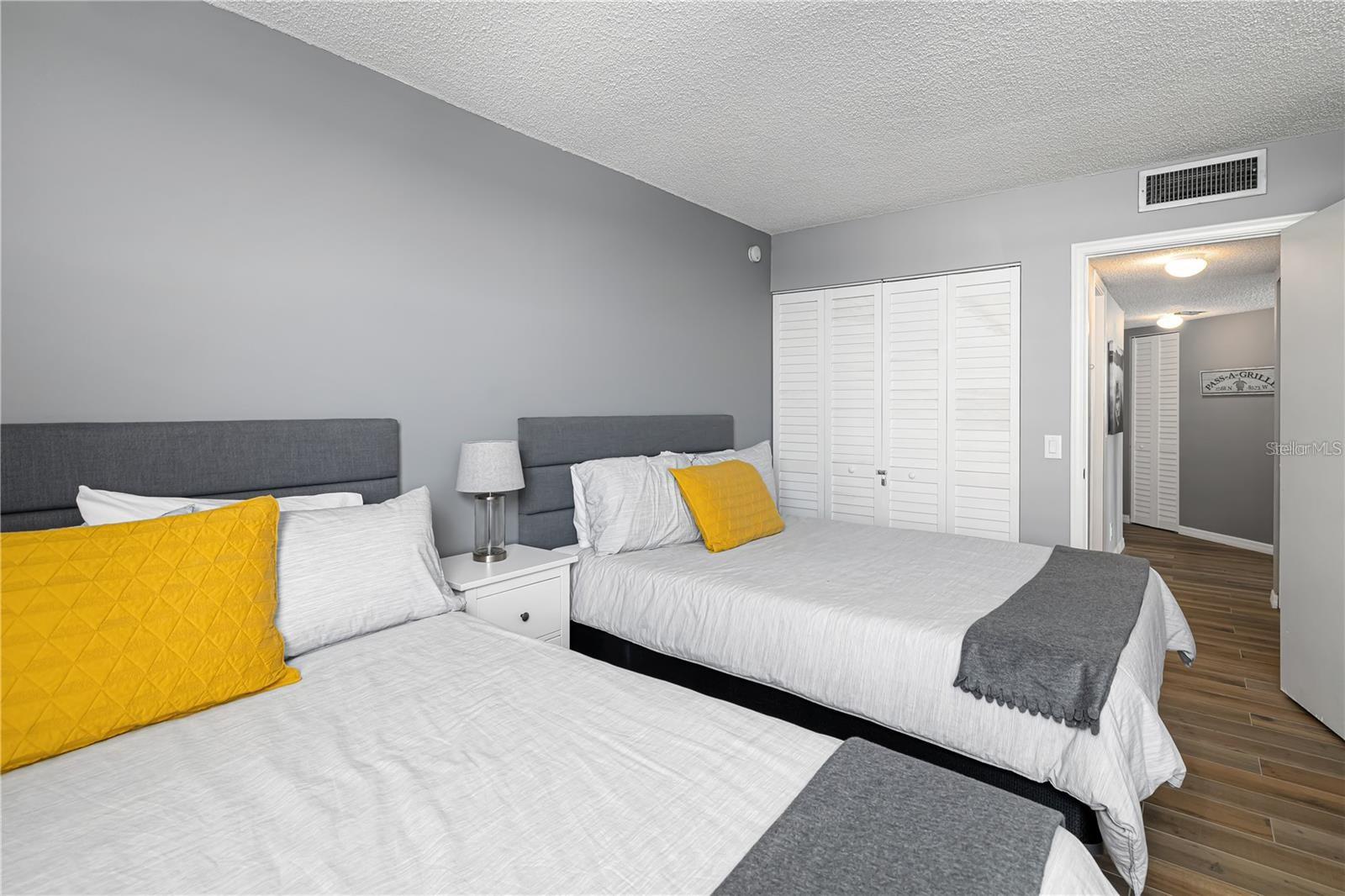 Image 19 of 34 For 6279 Sun Boulevard 602