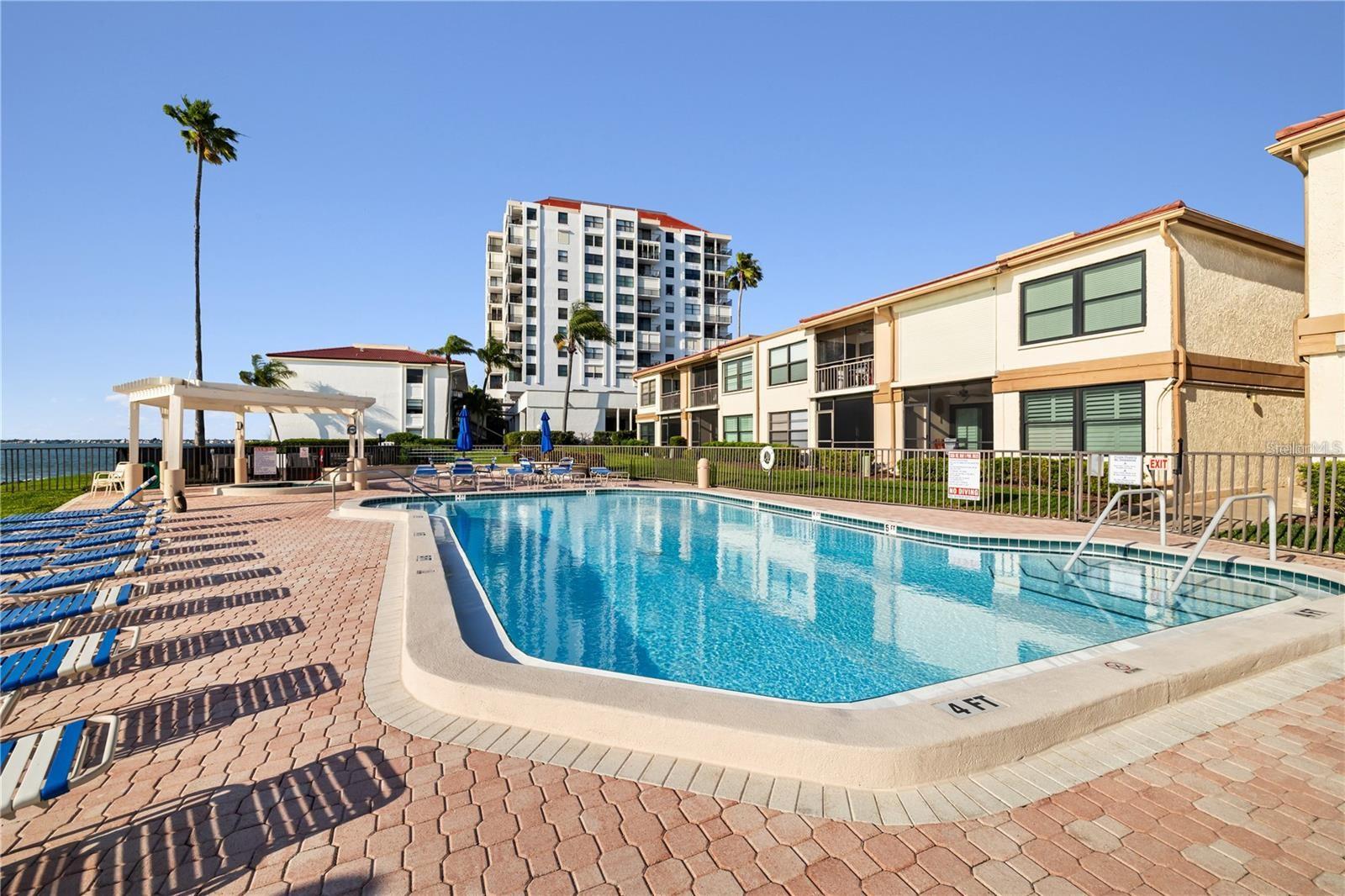 Image 22 of 34 For 6279 Sun Boulevard 602