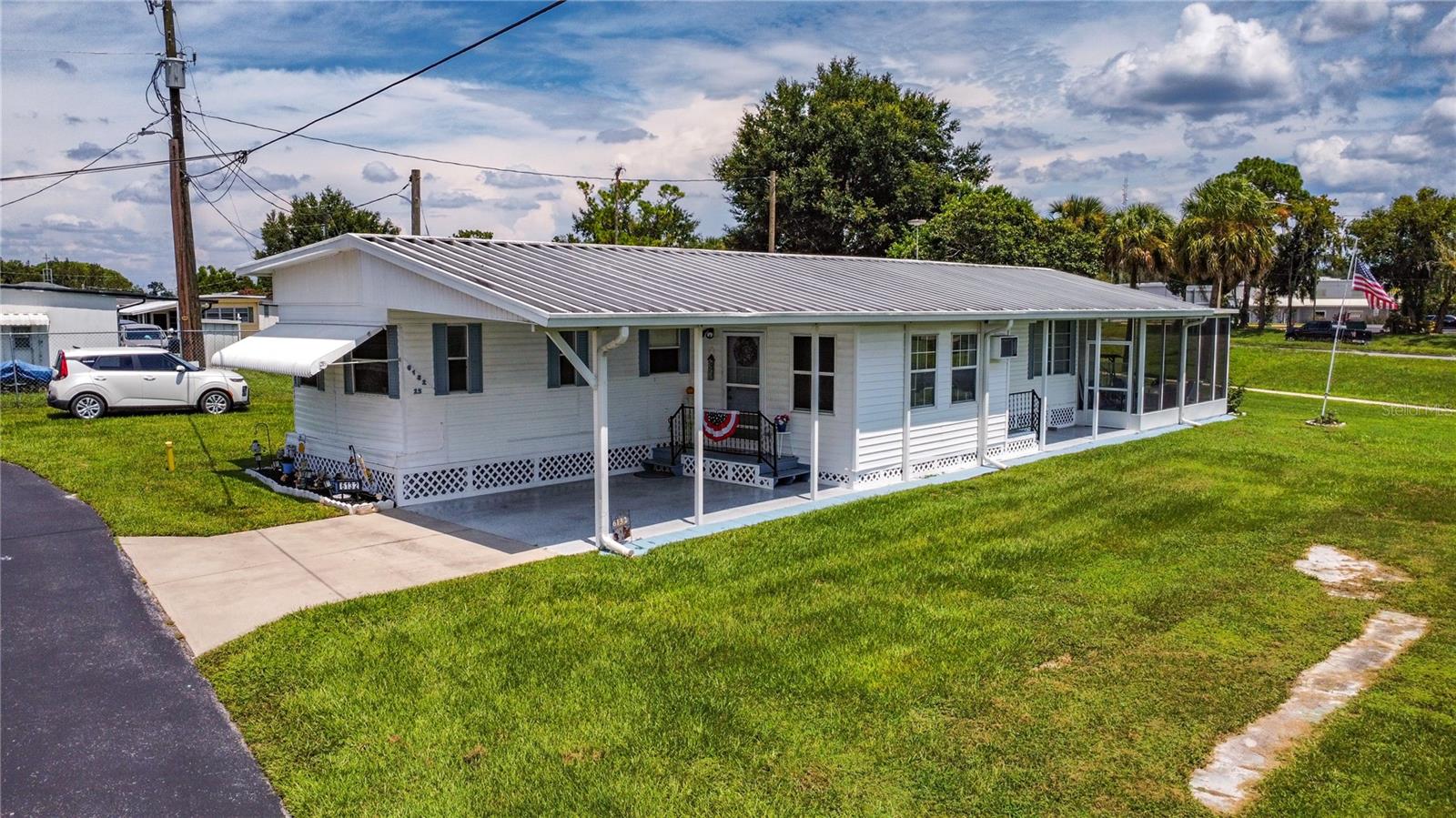Image 2 of 33 For 6132 Harriet Street