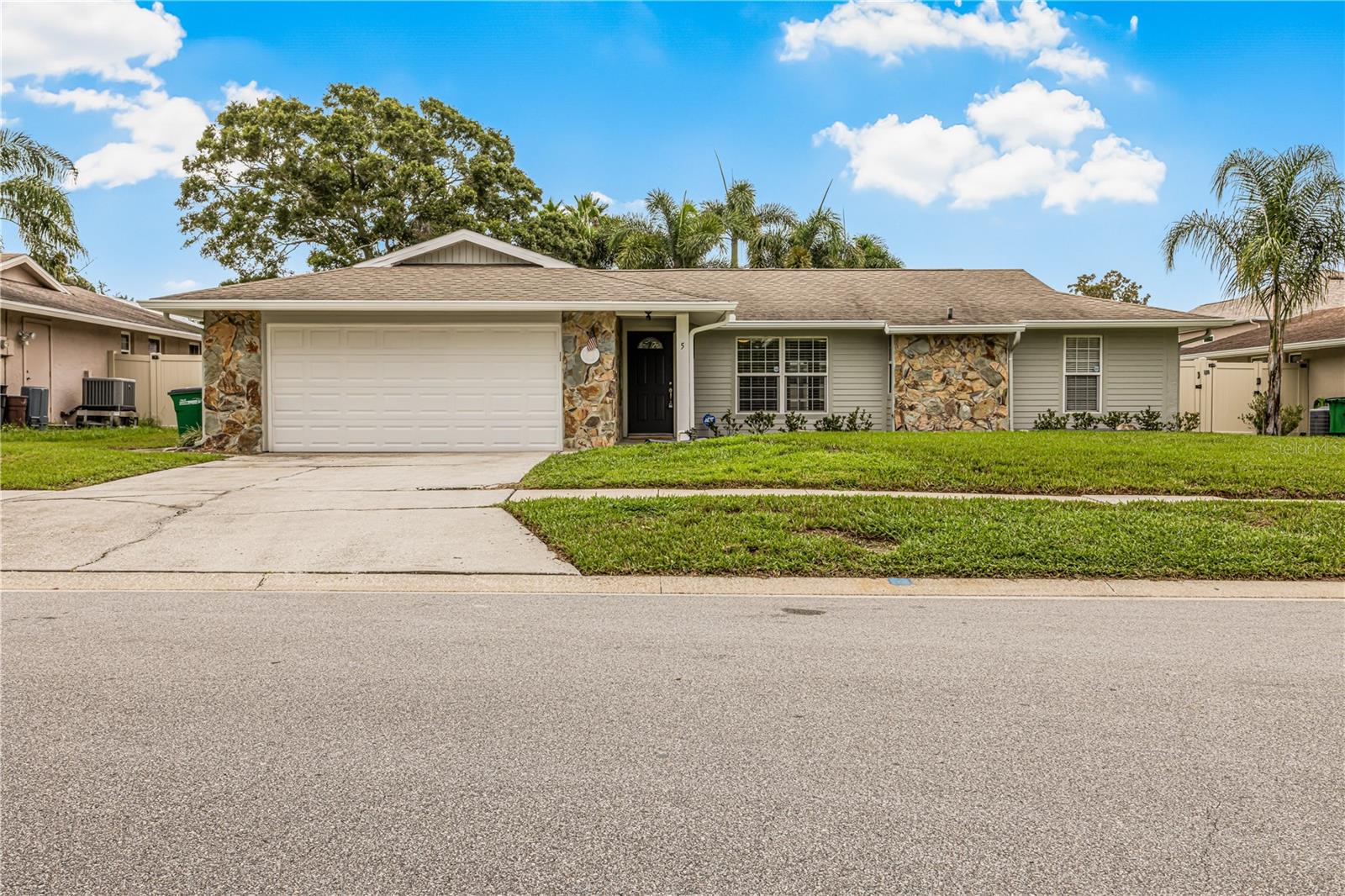 Details for 5 Valencia Circle, SAFETY HARBOR, FL 34695