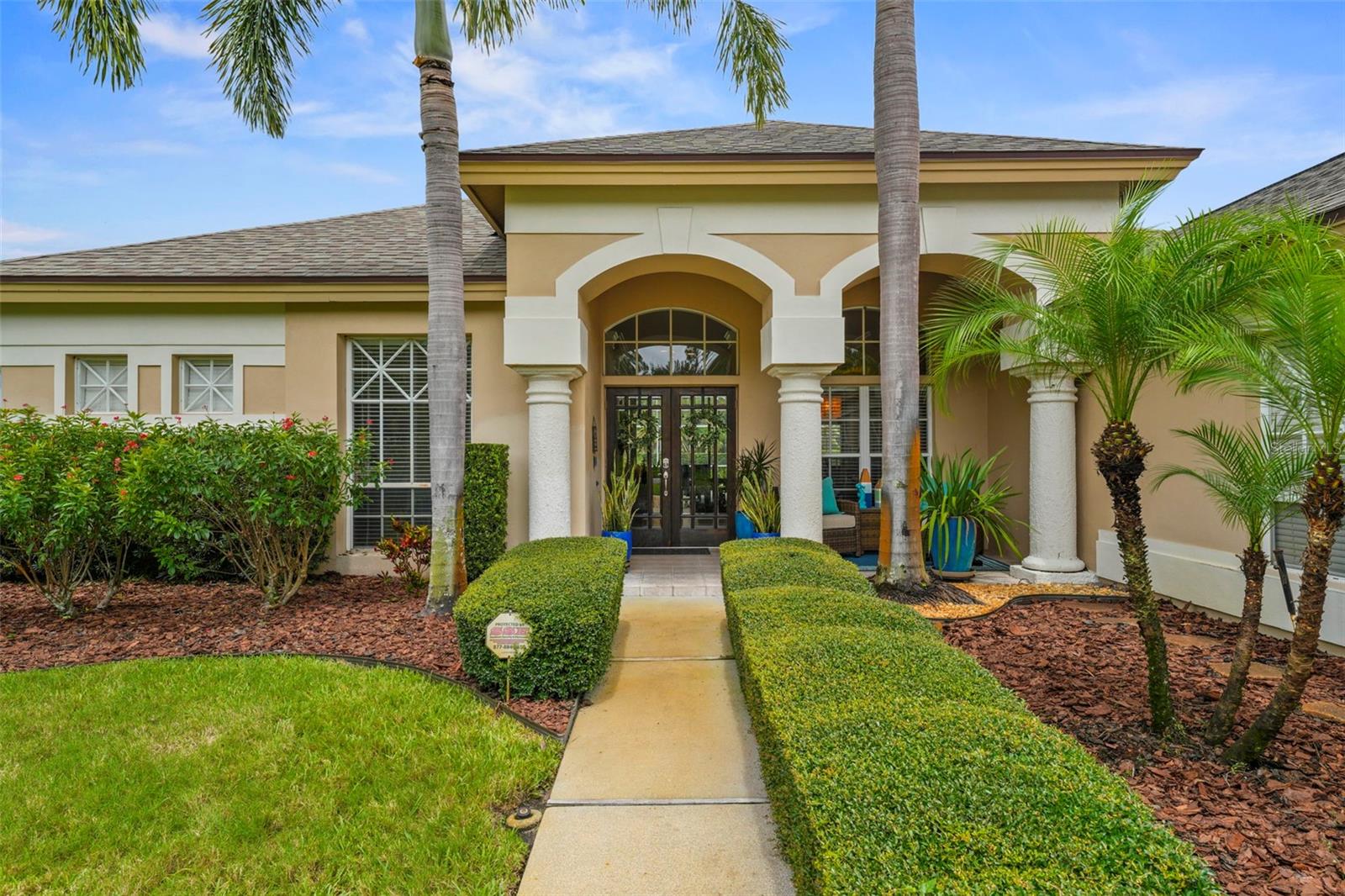 Listing photo id 49 for 3959 Mimosa Place